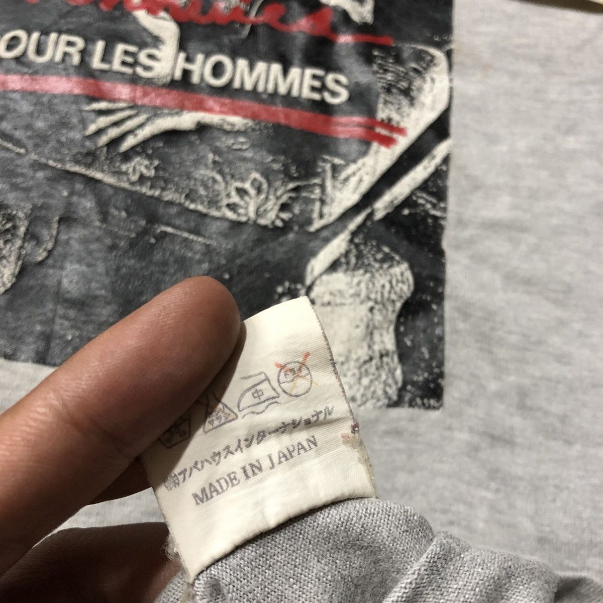 5351 POUR LES HOMMES Vintage 5351 Pour Les Hommes T Shirt Size US L / EU 52-54 / 3 - 7 Thumbnail