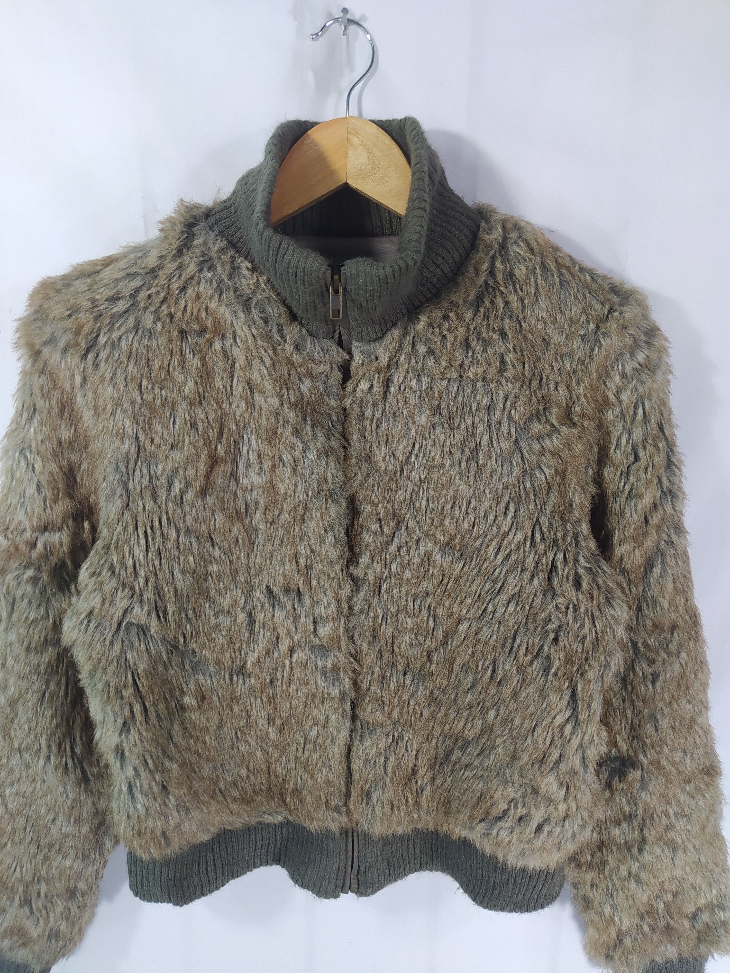 20471120 × Japanese Brand ⭐ STEALS ⭐Japanese brand faux fur cropped jacket Size M / US 6-8 / IT 42-44 - 4 Thumbnail