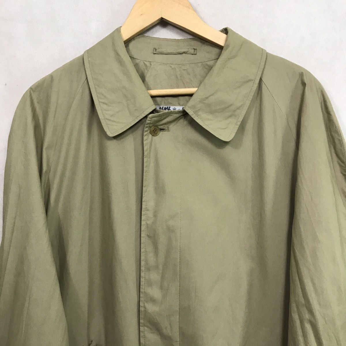 Aquascutum Vintage aquascutum of london england trench coat Size US M / EU 48-50 / 2 - 4 Thumbnail