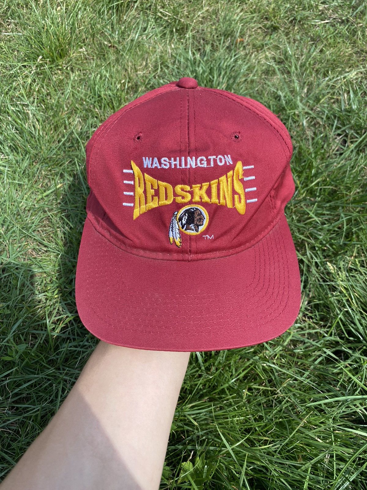NFL Vintage 90s Washington Redskins Script NFL Snapback Hat Size ONE SIZE - 1 Thumbnail