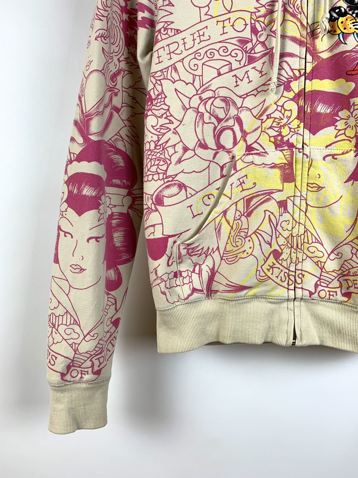 Christian Audigier WMNS Vintage Ed Hardy By Christian Audigier Japan Hoodie Size ONE SIZE - 10 Thumbnail