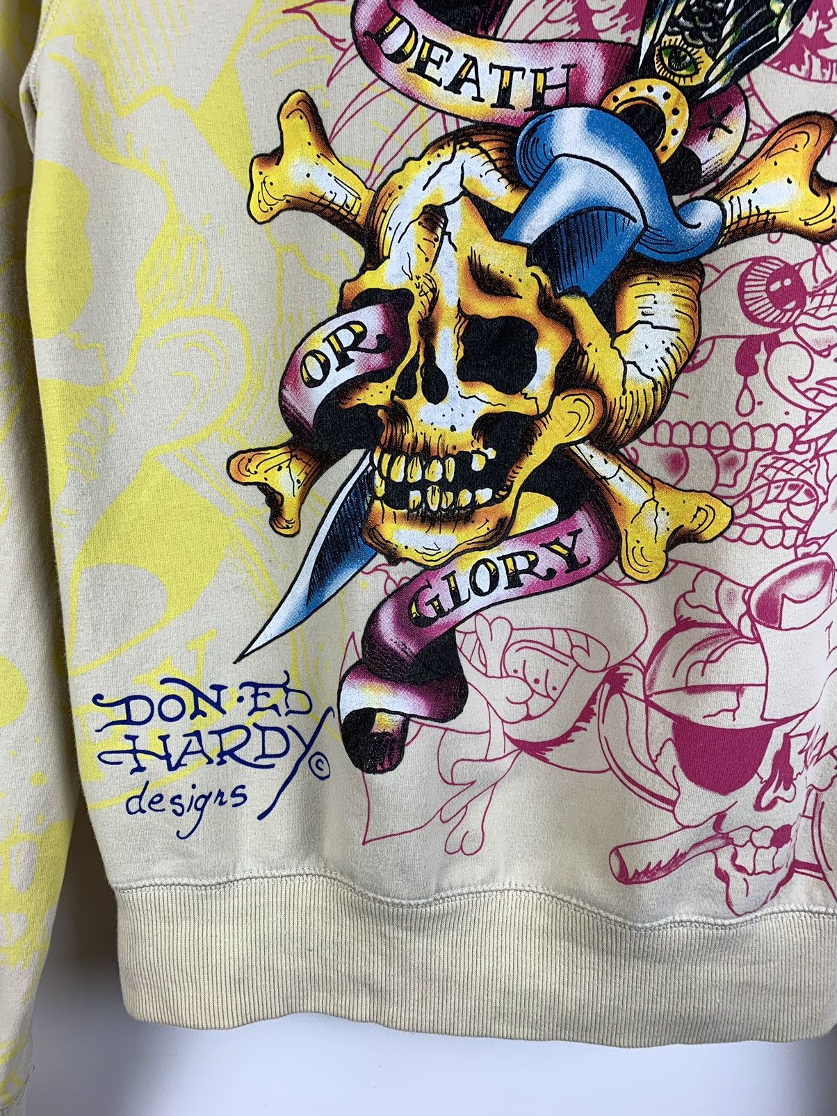 Christian Audigier WMNS Vintage Ed Hardy By Christian Audigier Japan Hoodie Size ONE SIZE - 12 Thumbnail