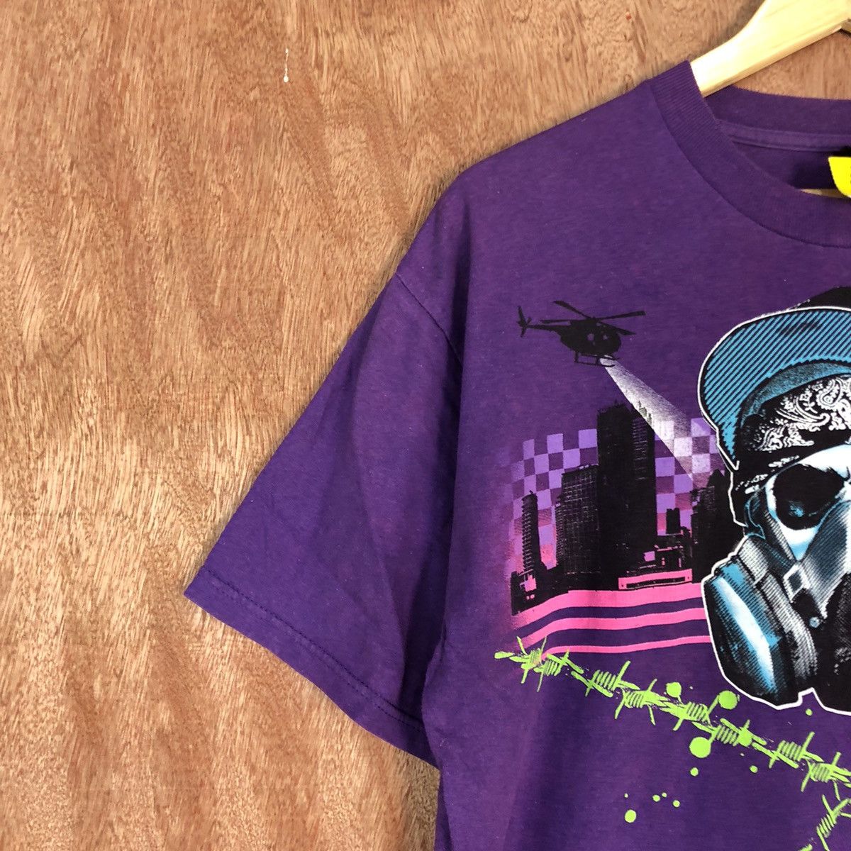 Vintage DL Hybrid graffiti hip hop rapper Purple Tshirt #1682 Size US L / EU 52-54 / 3 - 5 Thumbnail