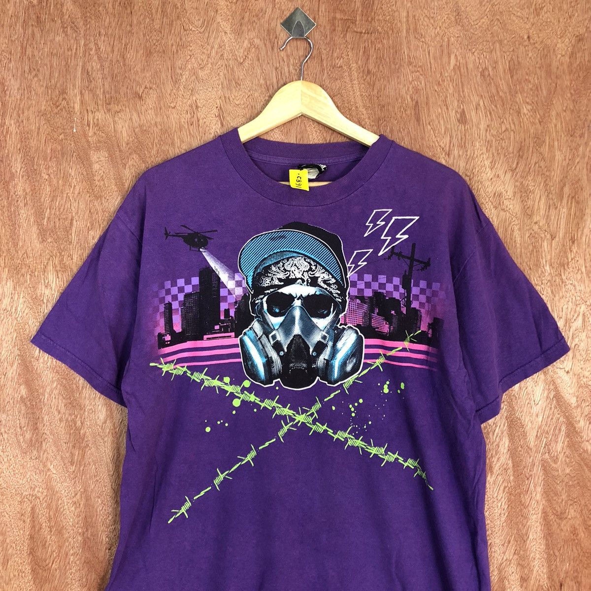 Vintage DL Hybrid graffiti hip hop rapper Purple Tshirt #1682 Size US L / EU 52-54 / 3 - 2 Thumbnail
