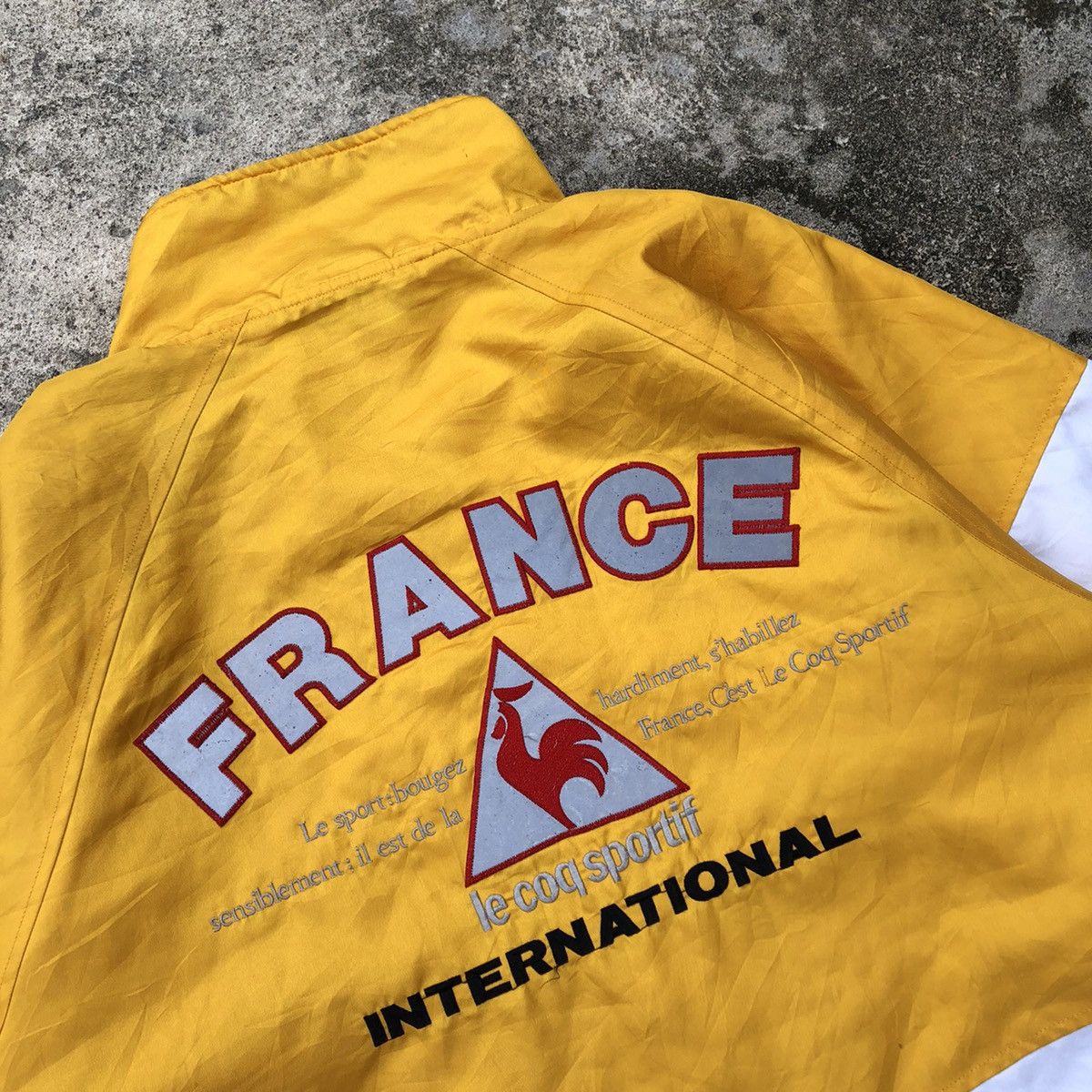 Le Coq Sportif × Vintage Le Coq Sportif Tricolour Big Logo France Long Light Jacket Size US XL / EU 56 / 4 - 2 Thumbnail