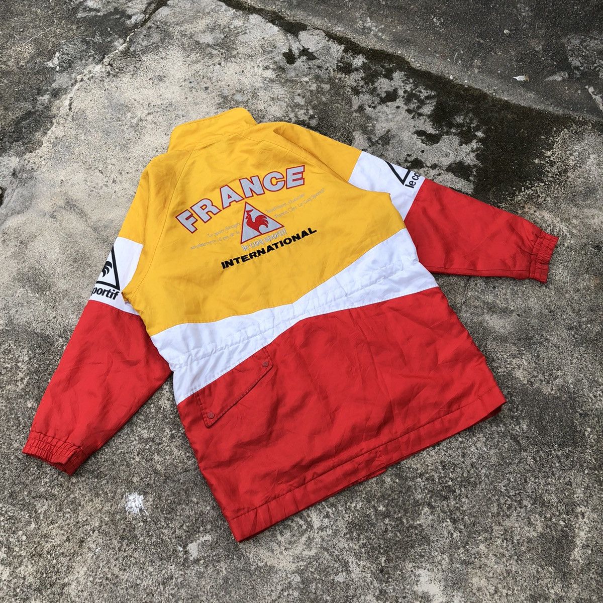 Le Coq Sportif × Vintage Le Coq Sportif Tricolour Big Logo France Long Light Jacket Size US XL / EU 56 / 4 - 1 Thumbnail