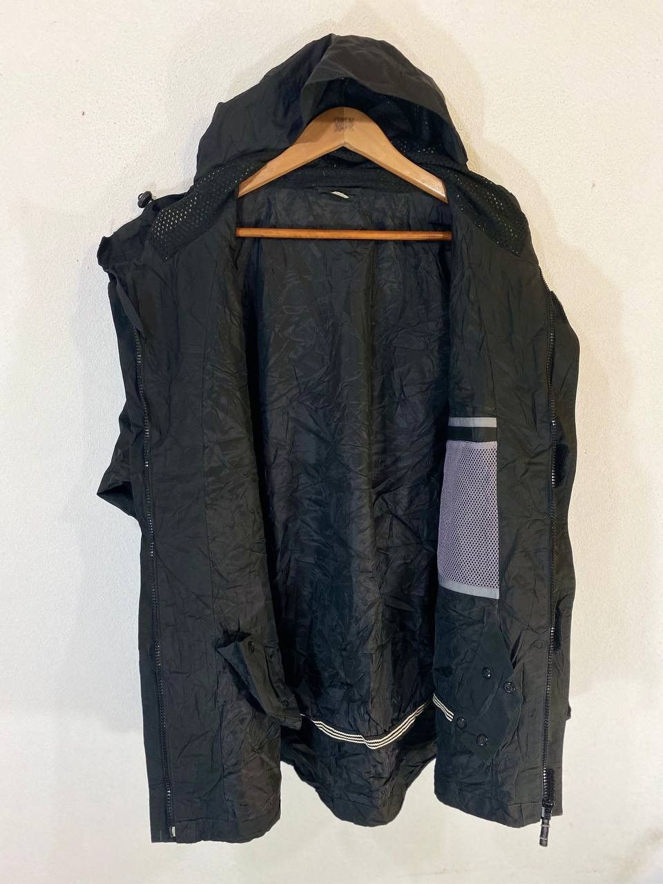 Japanese Brand vintage Uniqlo Black jacket Nice Design Size US L / EU 52-54 / 3 - 3 Thumbnail