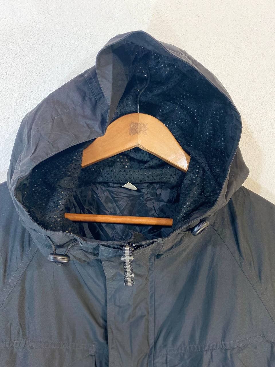 Japanese Brand vintage Uniqlo Black jacket Nice Design Size US L / EU 52-54 / 3 - 7 Thumbnail