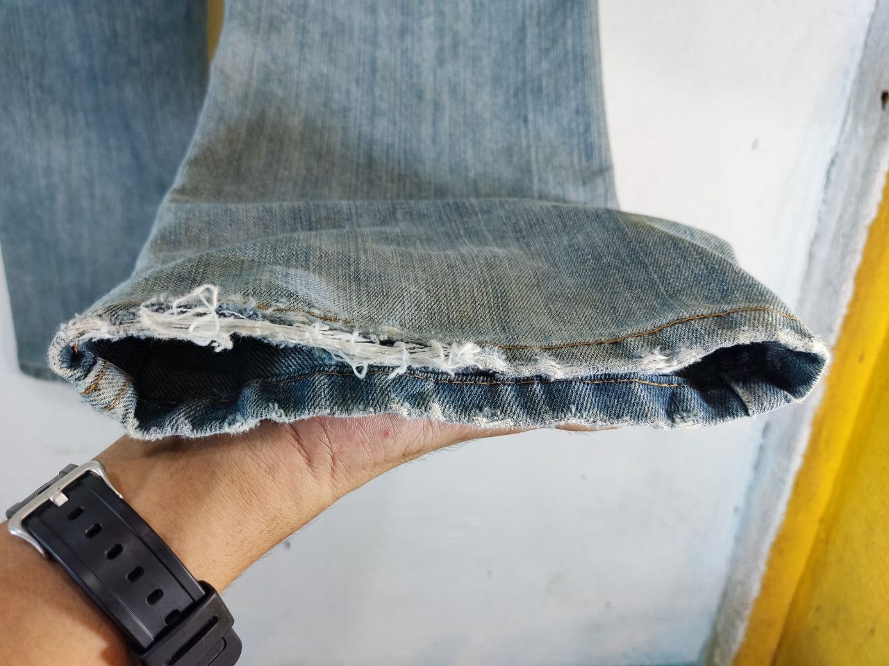 Levi's levis 559 straight cut distressed denim Size US 36 / EU 52 - 14 Thumbnail