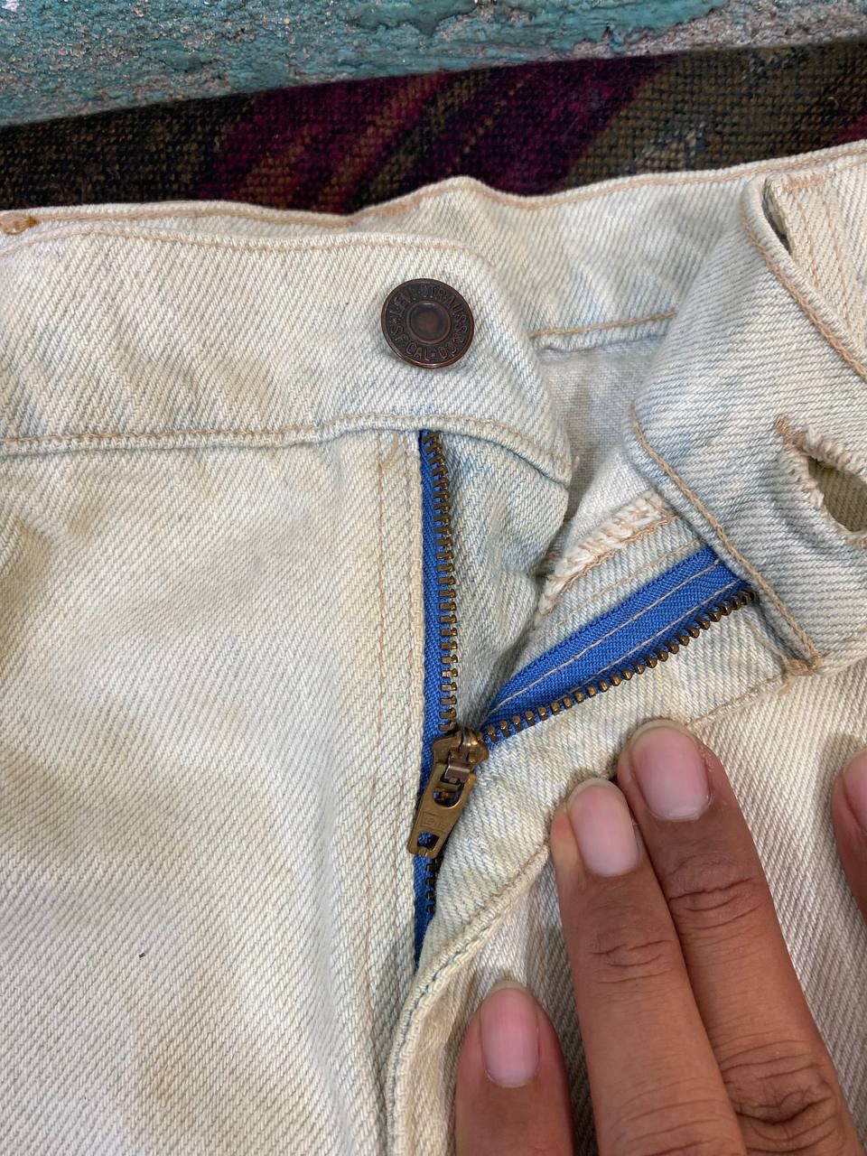 Levi's vintage levis 550 irregular acid wash denim Size US 35 - 10 Thumbnail