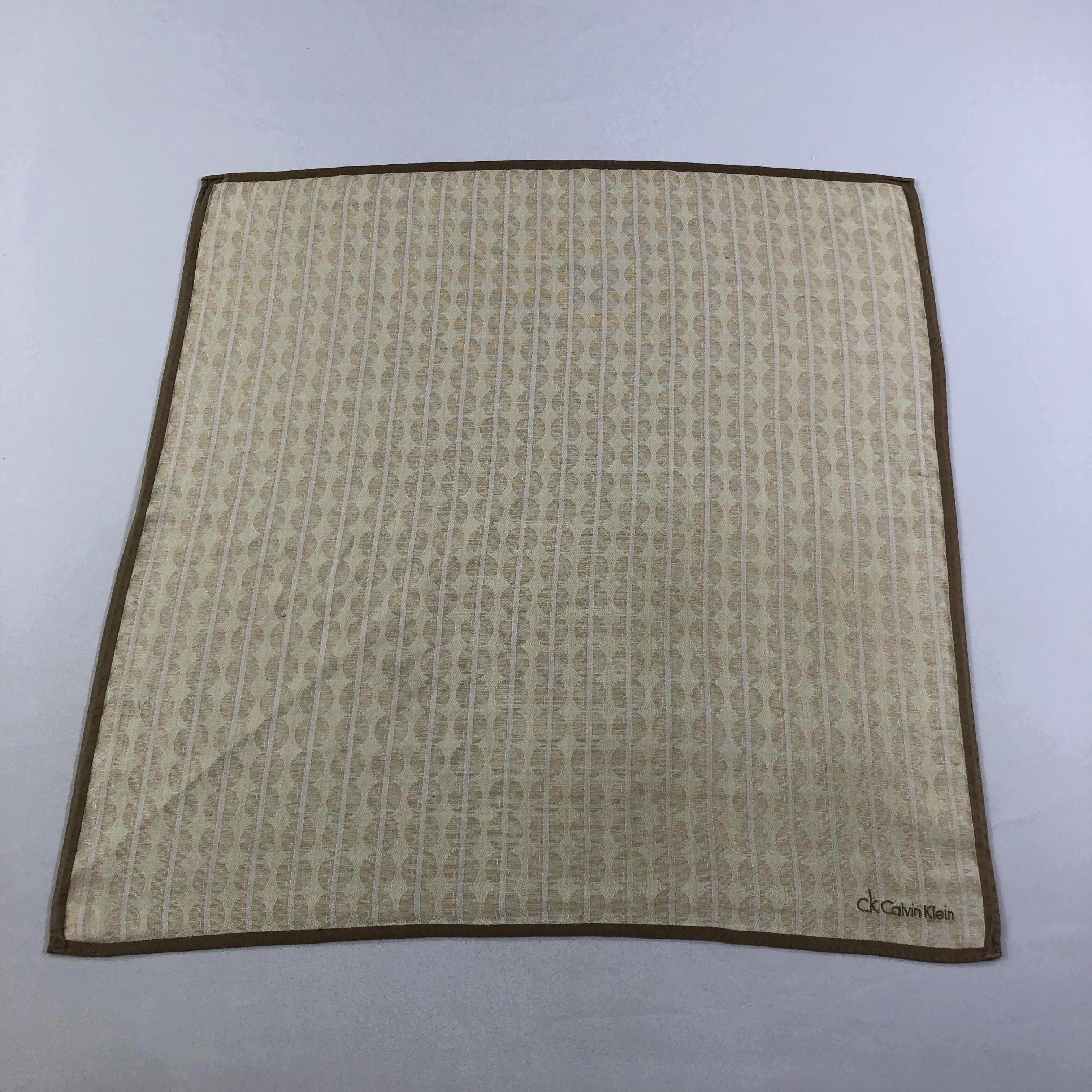 Calvin Klein Calvin Klein Handkerchief Neckerchief Bandana H2092 Size ONE SIZE - 2 Thumbnail