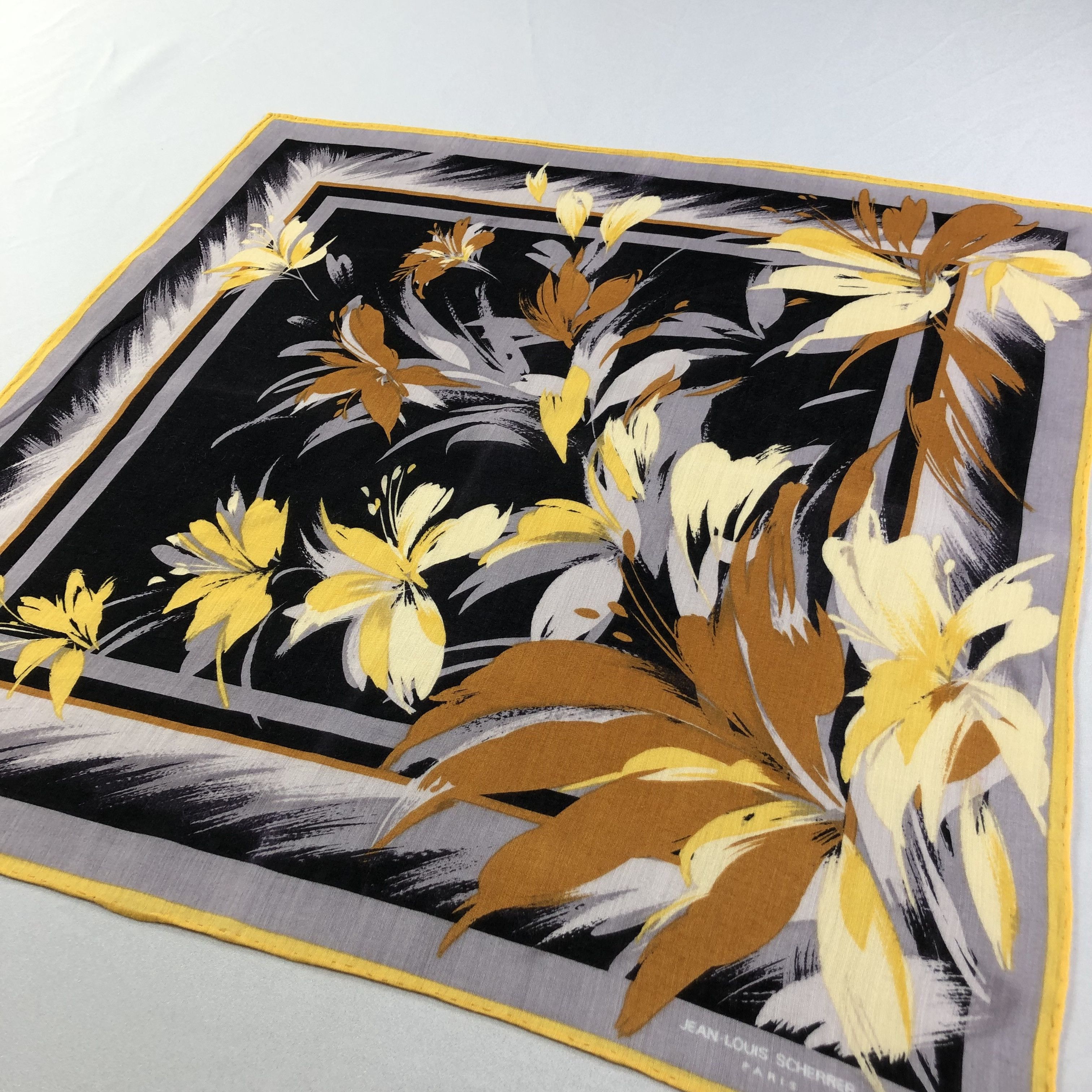 Jean-Louis Scherrer Jean Louis Scherrer Handkerchief Neckerchief Bandana H2058 Size ONE SIZE - 3 Thumbnail
