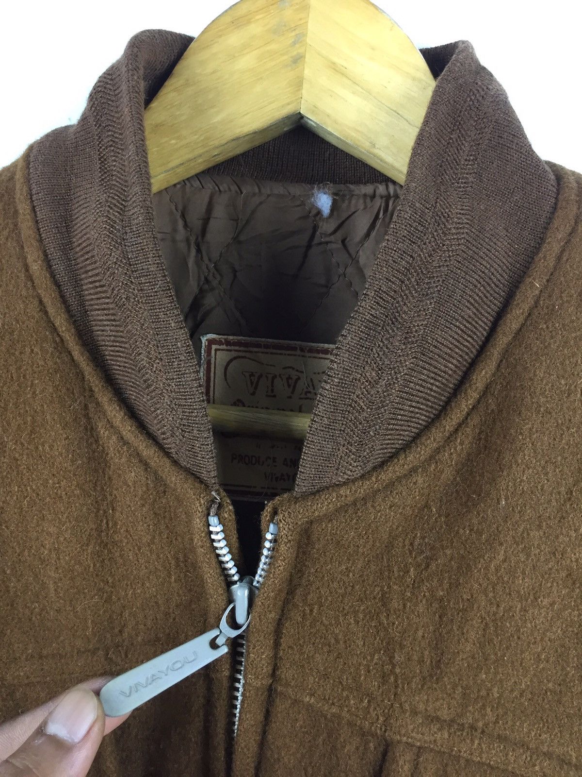 Japanese Brand Vintage Vivayou Embroidery Wool Bomber jacket Size US M / EU 48-50 / 2 - 6 Thumbnail