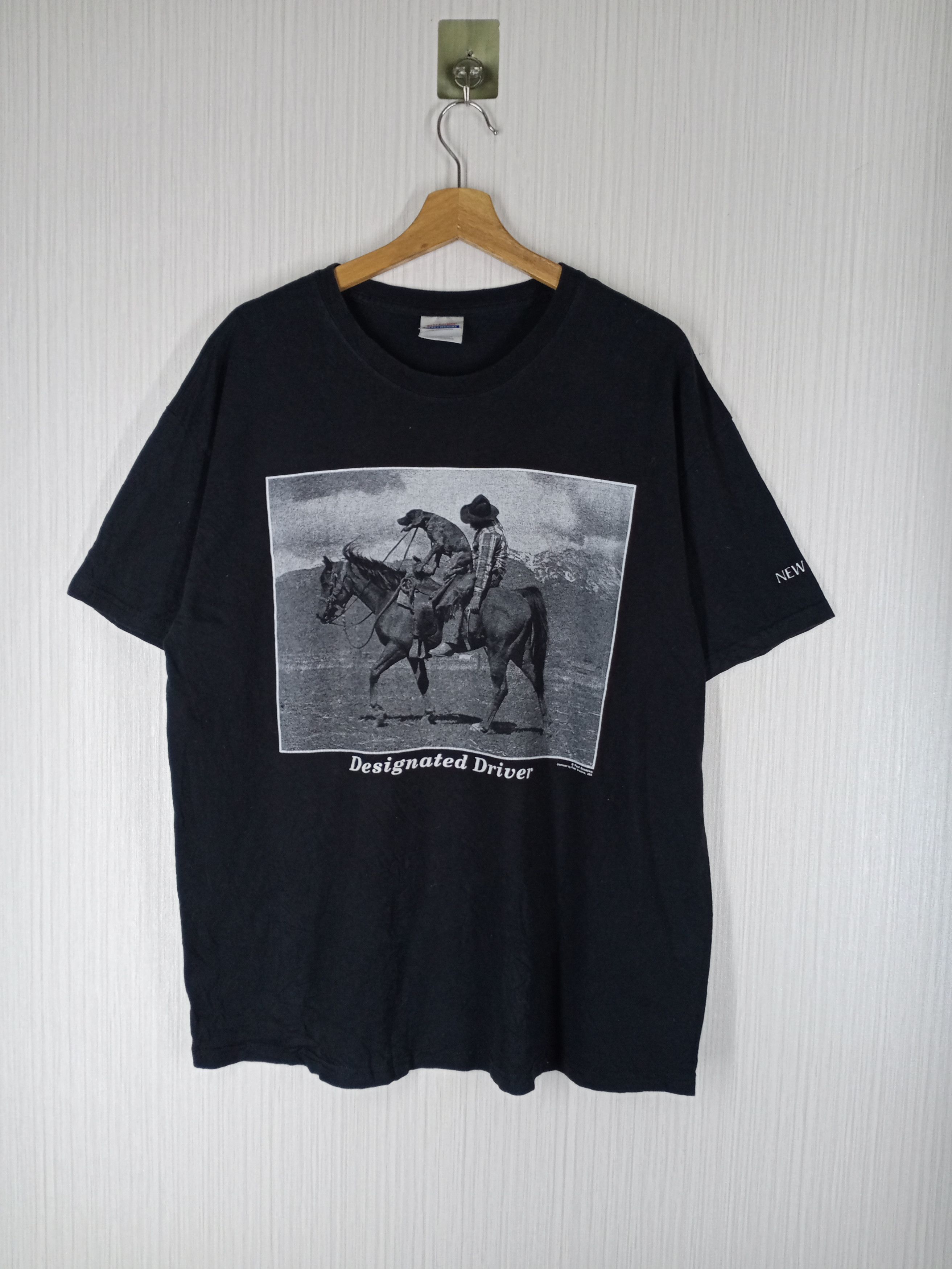 Vintage Vintage Paul Stanton Designated Driver Tshirt Size US XL / EU 56 / 4 - 1 Thumbnail