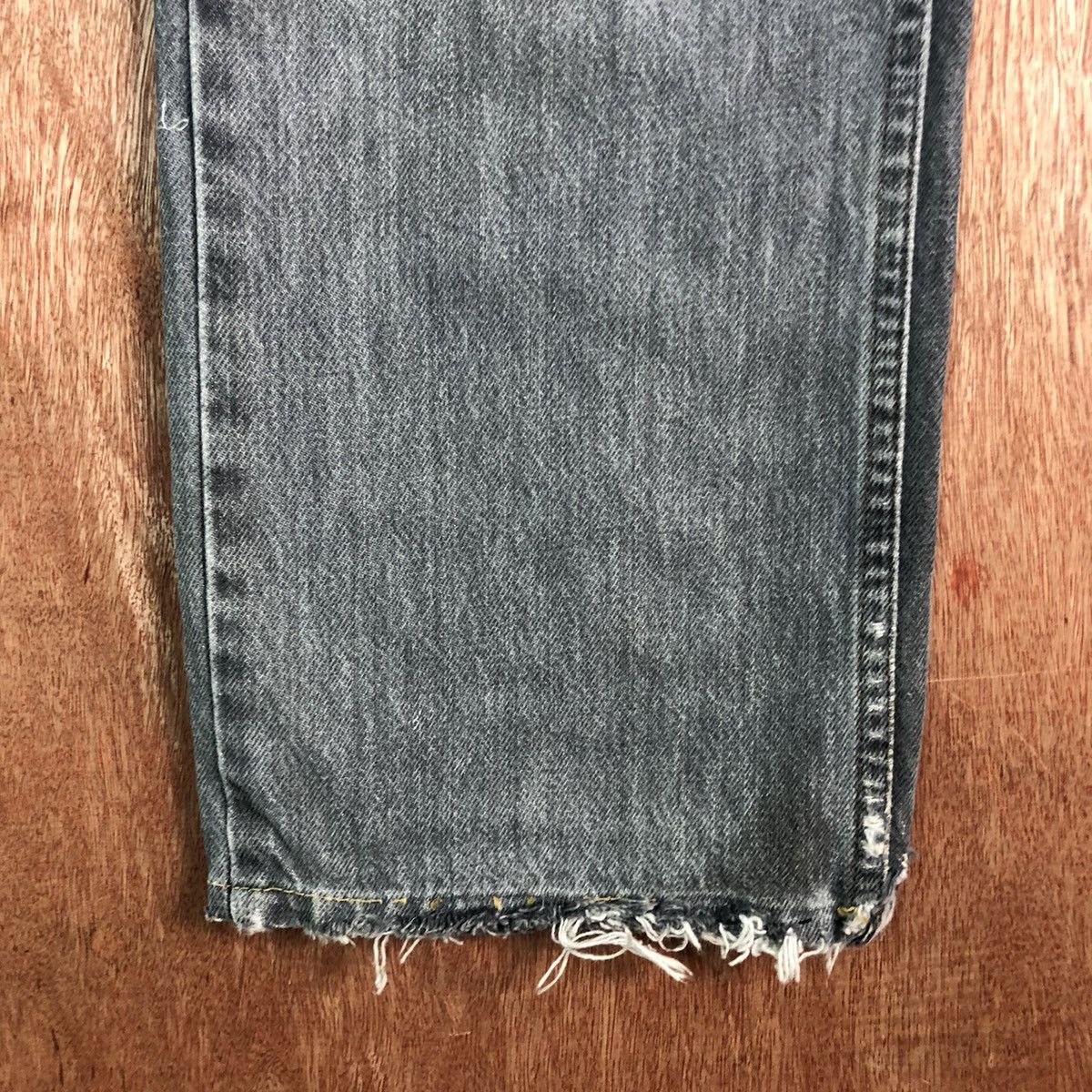 Levi's DLL Levi's Strauss Grey distressed Denim Jeans Pants #c284 Size US 29 - 4 Thumbnail