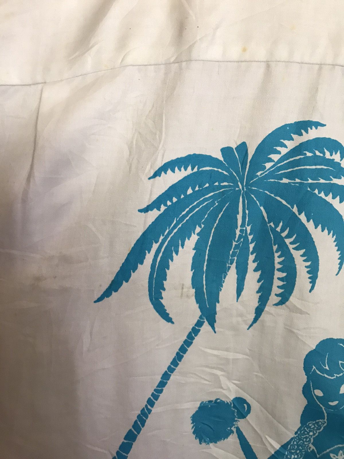 Vintage RARE ELVIS PRESLEY BLUE HAWAII SOUNDTRACK SHIRT UP Size US M / EU 48-50 / 2 - 6 Thumbnail
