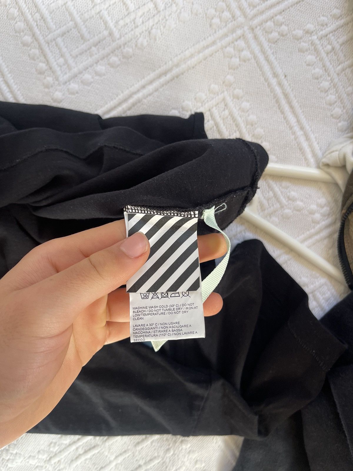 Off-White Off white surrealist *limited edition* TEE Size US XS / EU 42 / 0 - 10 Thumbnail