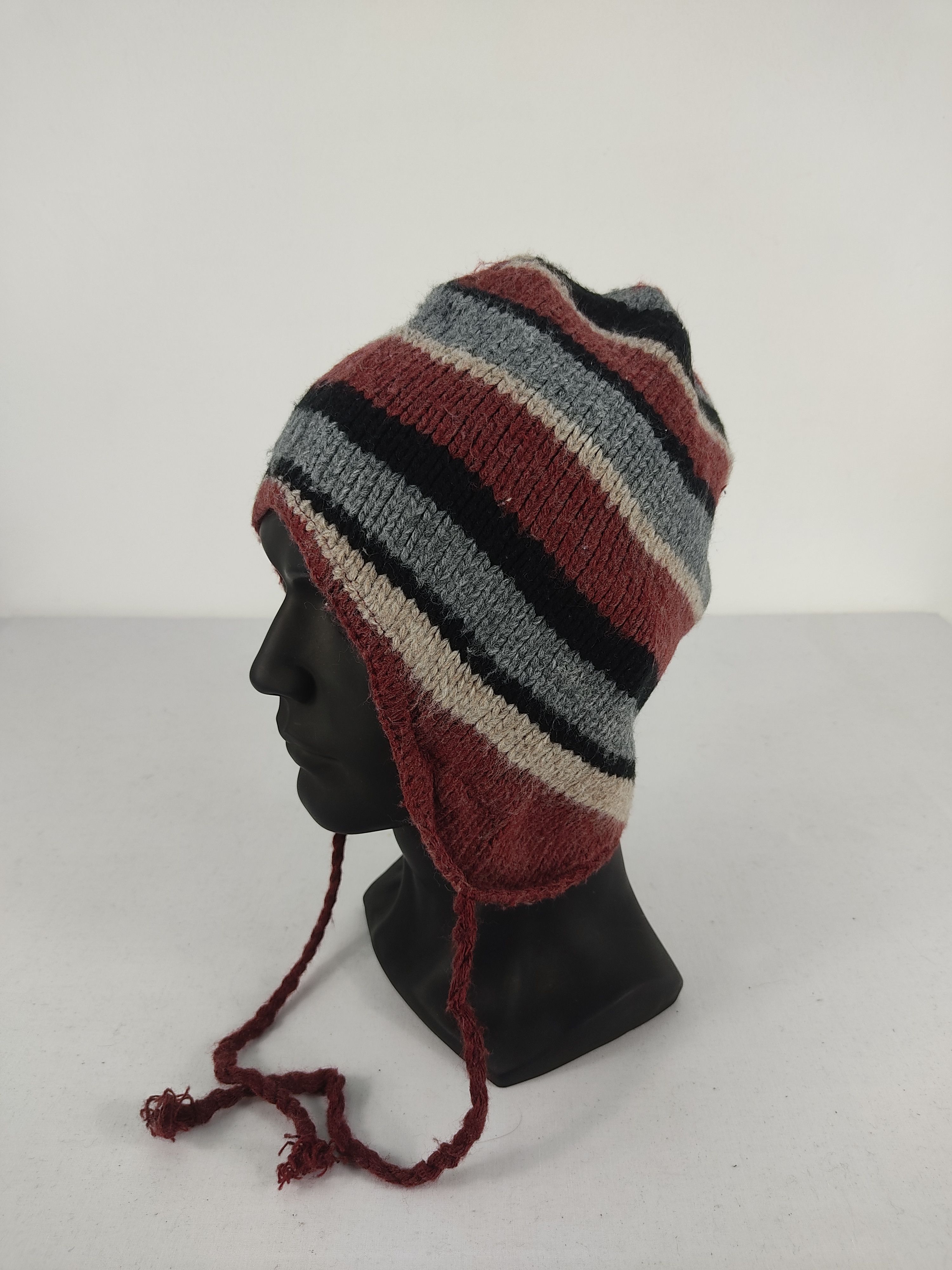 Japanese Brand × Vintage Vintage Japanese Brand Earflap Beanie / Snow Hat / Snow Cap Size ONE SIZE - 1 Thumbnail