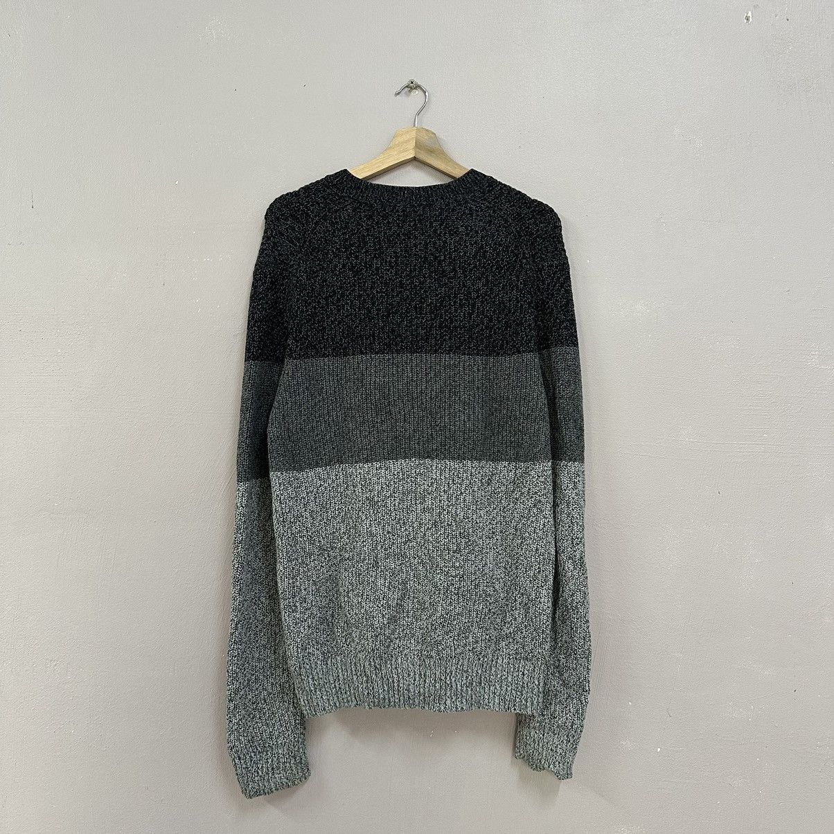 Japanese Brand Vintage Japanese Sweater Knitwear Jumper Stripe Size US L / EU 52-54 / 3 - 8 Thumbnail