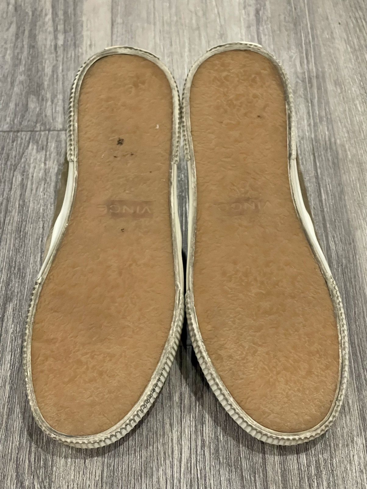 Vince Vince Suede Slip On No Heel Brown Sz. 9 Size US 9 / EU 42 - 5 Thumbnail