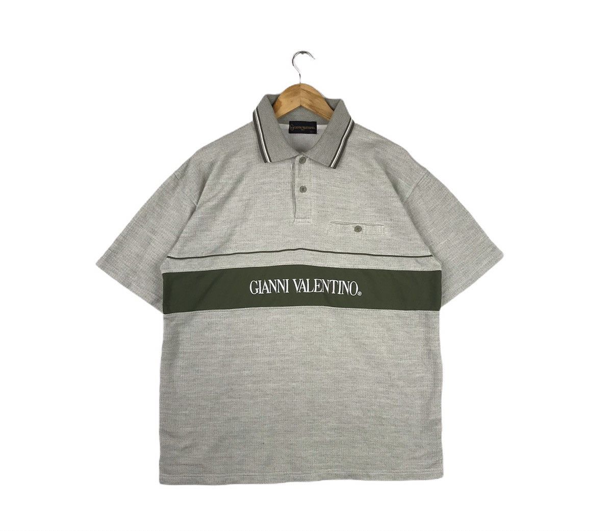 Valentino × Vintage Vintage GIANNI VALENTINO Italy SpellOut Embroidery T-shirt Size US L / EU 52-54 / 3 - 1 Thumbnail