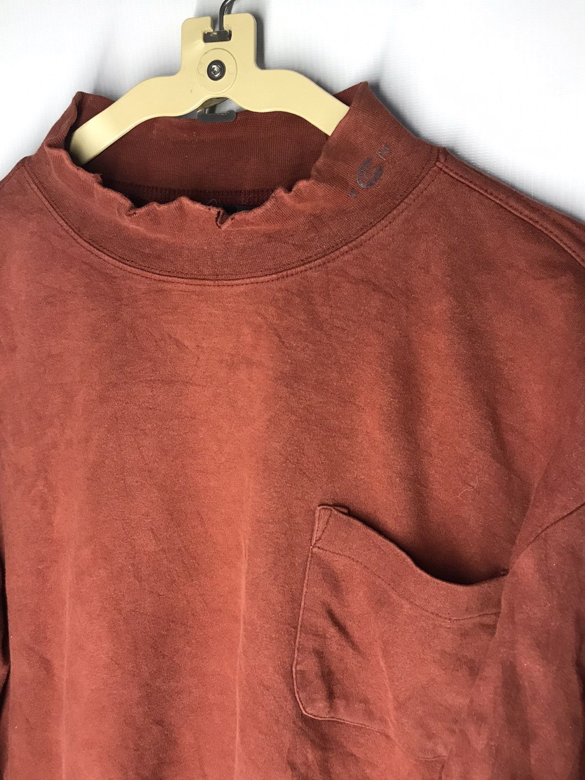 Distressed Sacsny y’saccs golf Long sleeve turtleneck shirt
