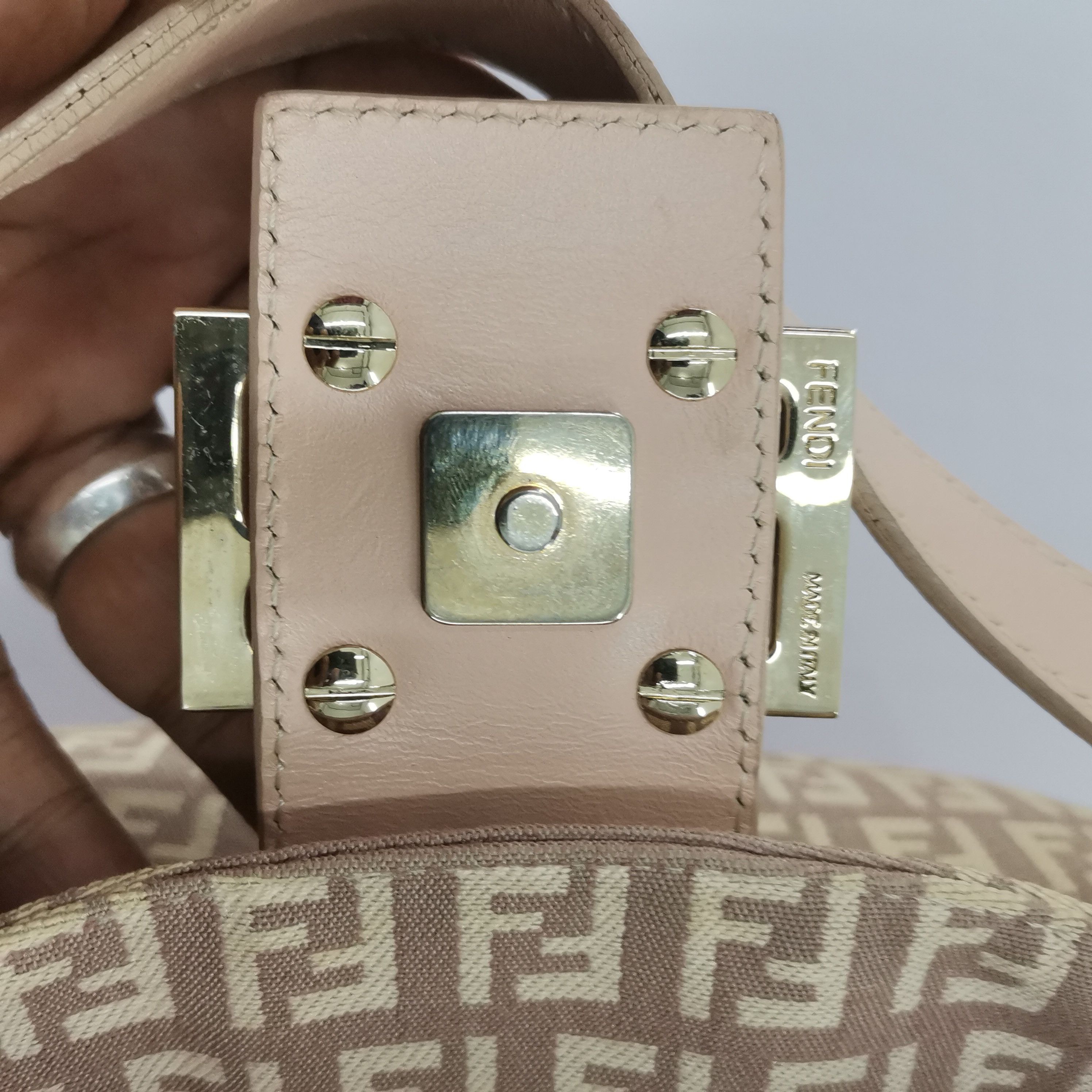 Fendi Vintage Monogram Mama Baguette Size ONE SIZE - 5 Thumbnail