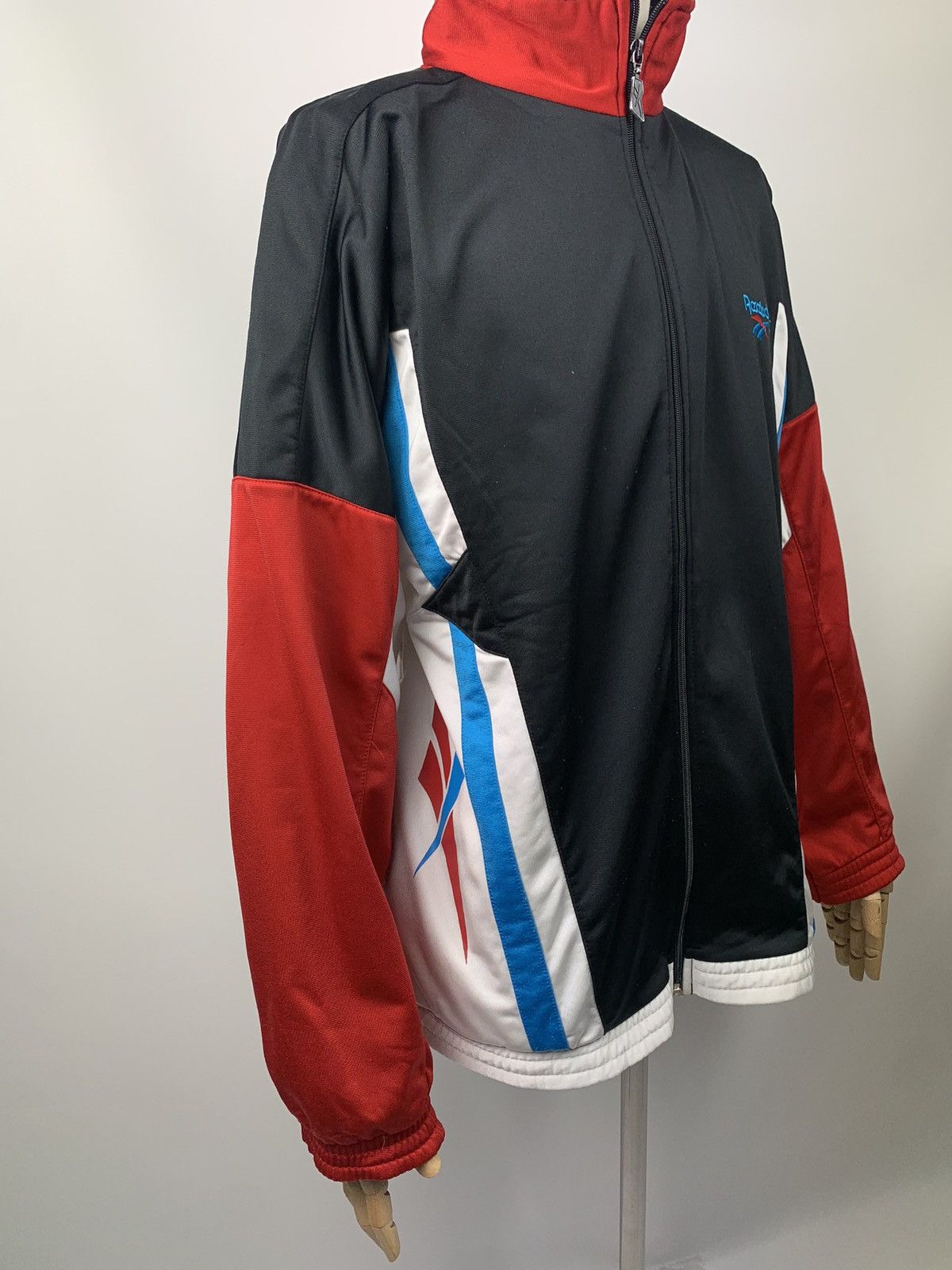 Reebok VTG Reebok men’s full zip track top jacket size L Size US L / EU 52-54 / 3 - 4 Thumbnail