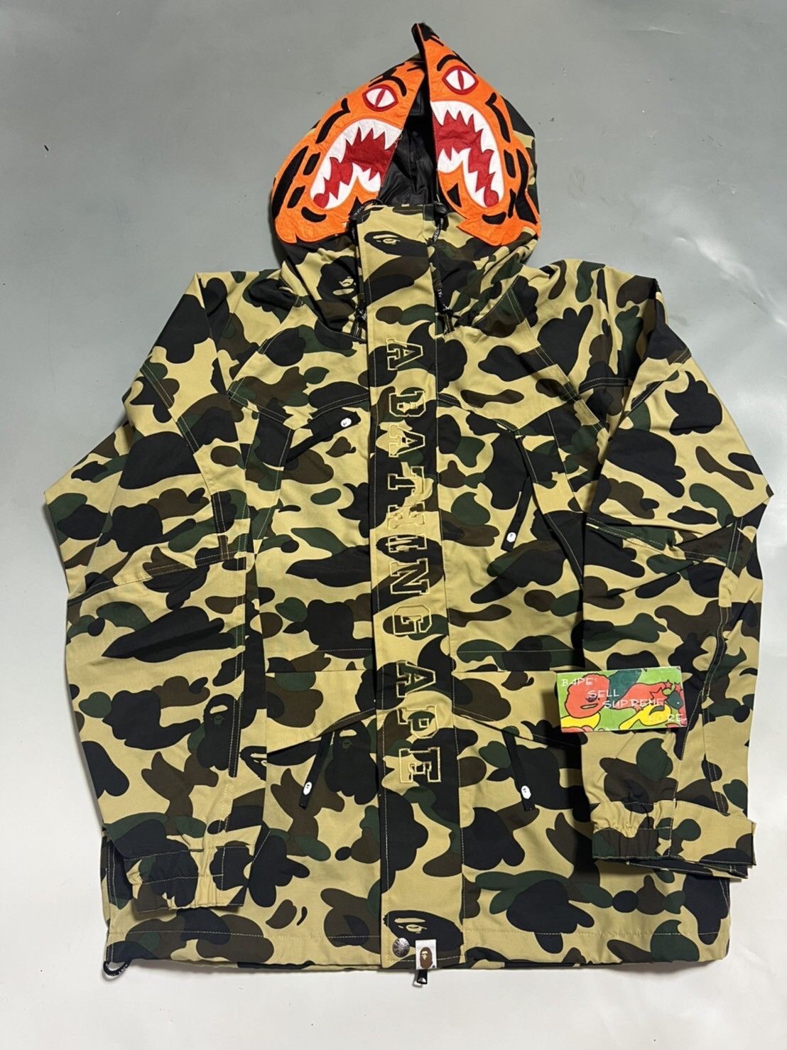 Image of Bape Tiger Snowboard Jacket 1St Camo, Men's (Size XL)