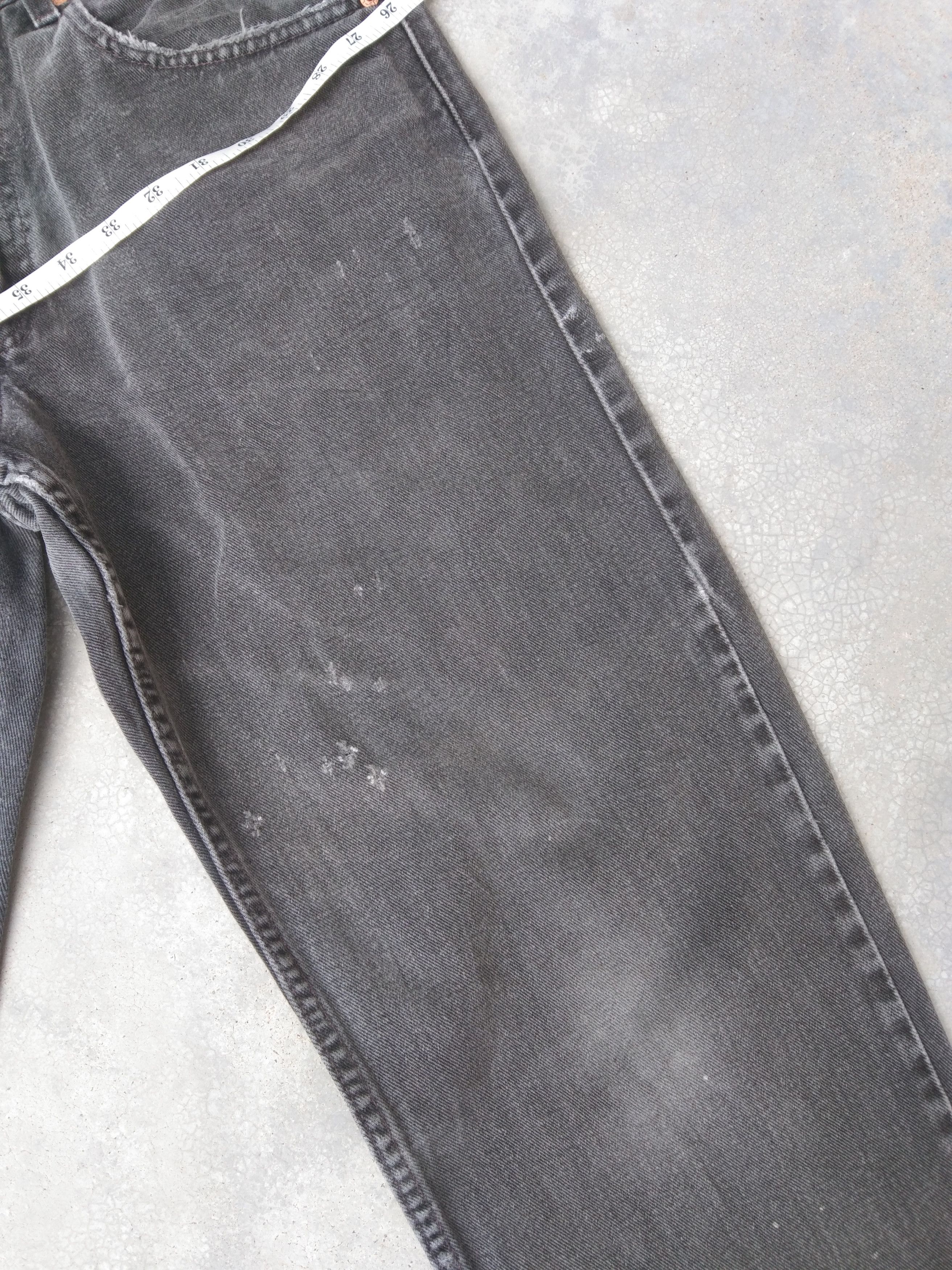 Levi's Vintage Levi's Jeans Grey Distressed Denim 31x29 Size US 31 - 5 Thumbnail
