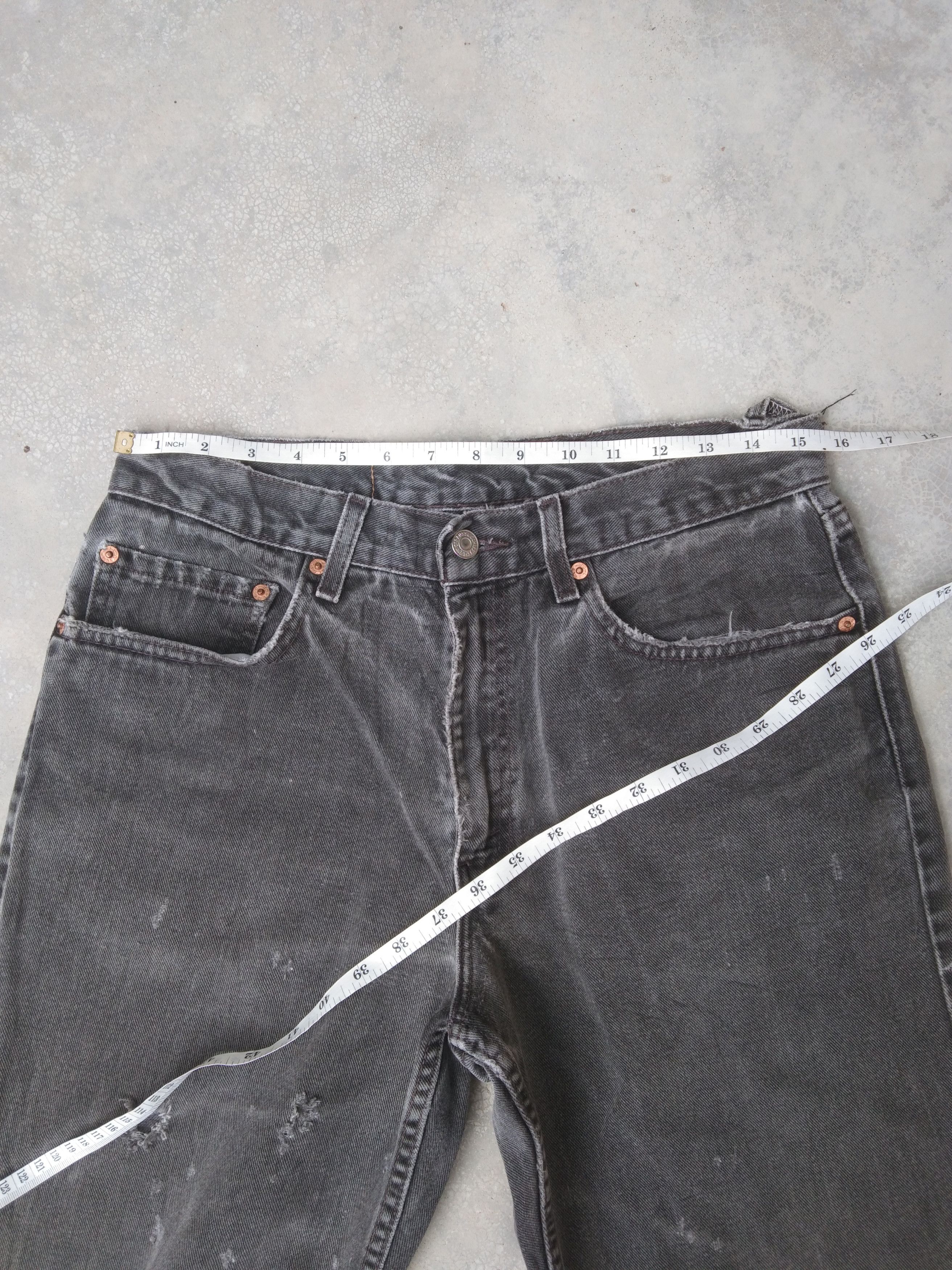 Levi's Vintage Levi's Jeans Grey Distressed Denim 31x29 Size US 31 - 8 Thumbnail