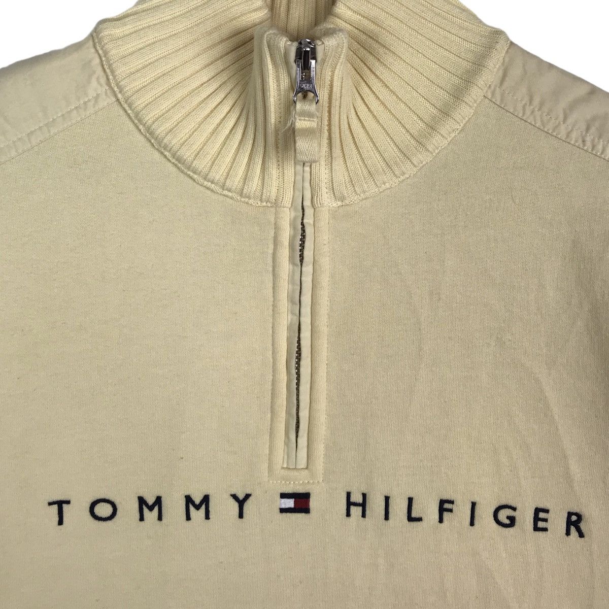 Tommy Hilfiger Tommy Hilfiger Flag Logo Embroidery Half Zipper Sweatshirt Size US S / EU 44-46 / 1 - 5 Thumbnail