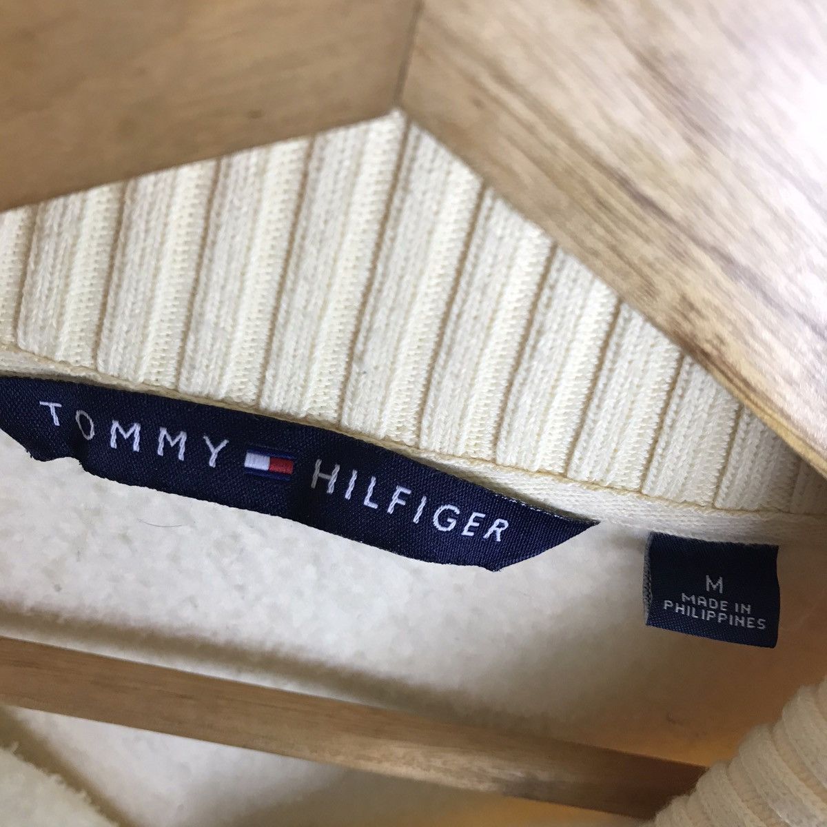 Tommy Hilfiger Tommy Hilfiger Flag Logo Embroidery Half Zipper Sweatshirt Size US S / EU 44-46 / 1 - 10 Thumbnail