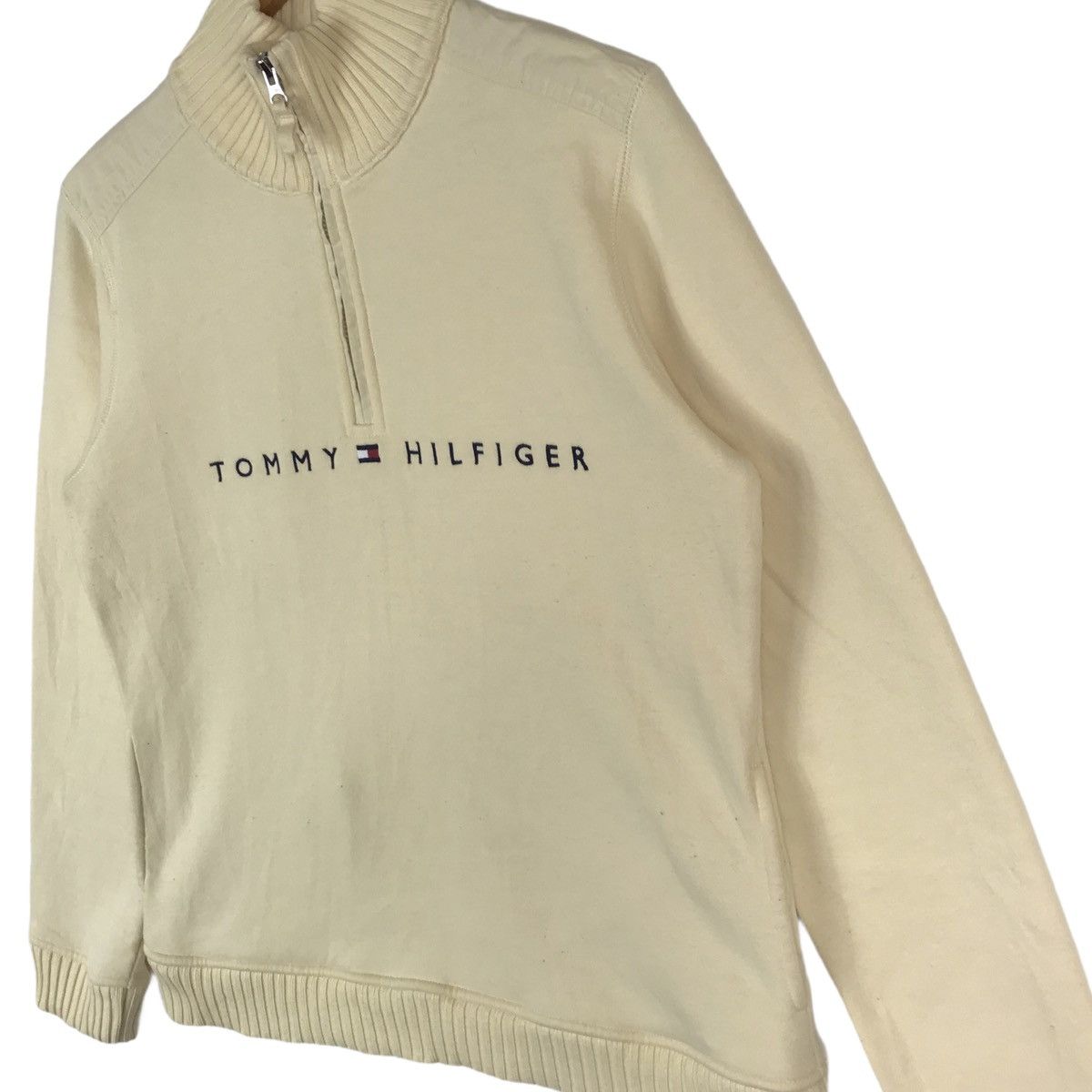 Tommy Hilfiger Tommy Hilfiger Flag Logo Embroidery Half Zipper Sweatshirt Size US S / EU 44-46 / 1 - 4 Thumbnail