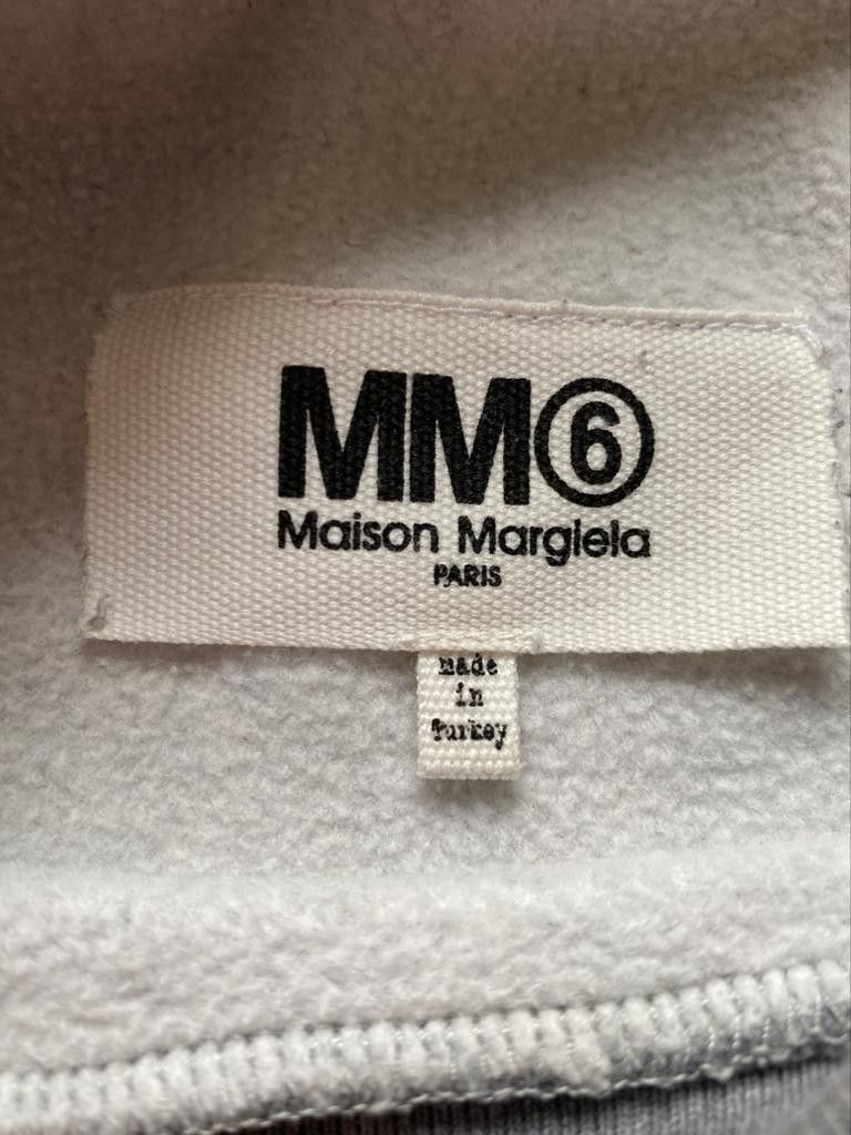 Maison Margiela ⚡️QUICK SALE⚡️Margiela MM6 Silver Stripe Grey Sweater Size M / US 6-8 / IT 42-44 - 3 Thumbnail