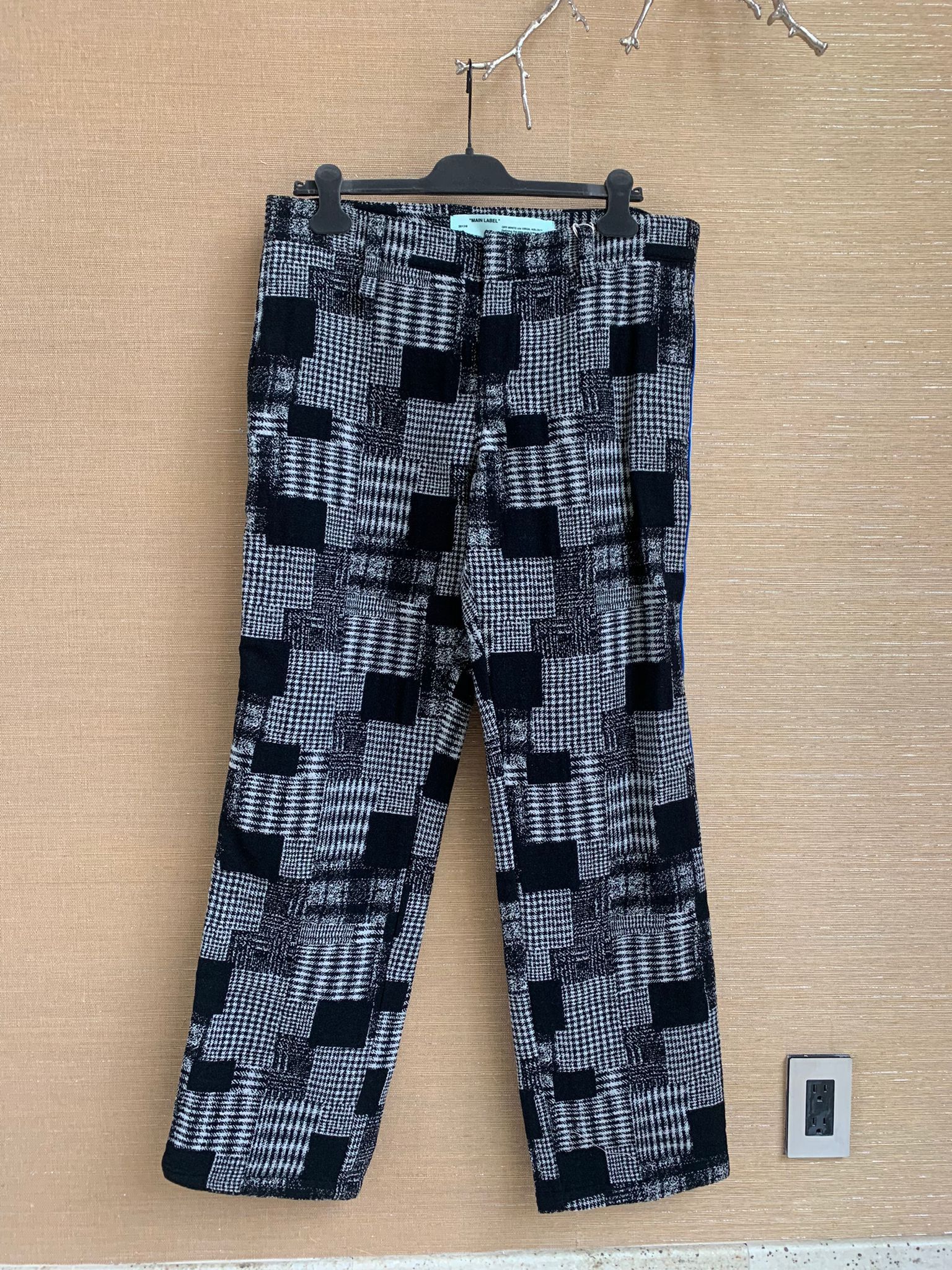 Off-White Patchwork Straight Leg Chi All Over Size US 36 / EU 52 - 1 Thumbnail