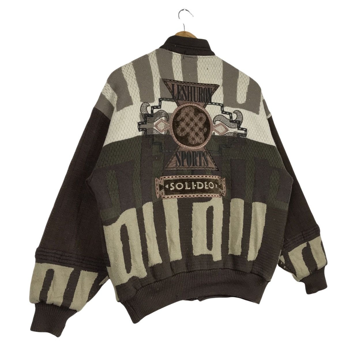 Japanese Brand Vintage Leshuron Sports Uomo Embroidery Cable Knit Jacket Size US L / EU 52-54 / 3 - 4 Thumbnail