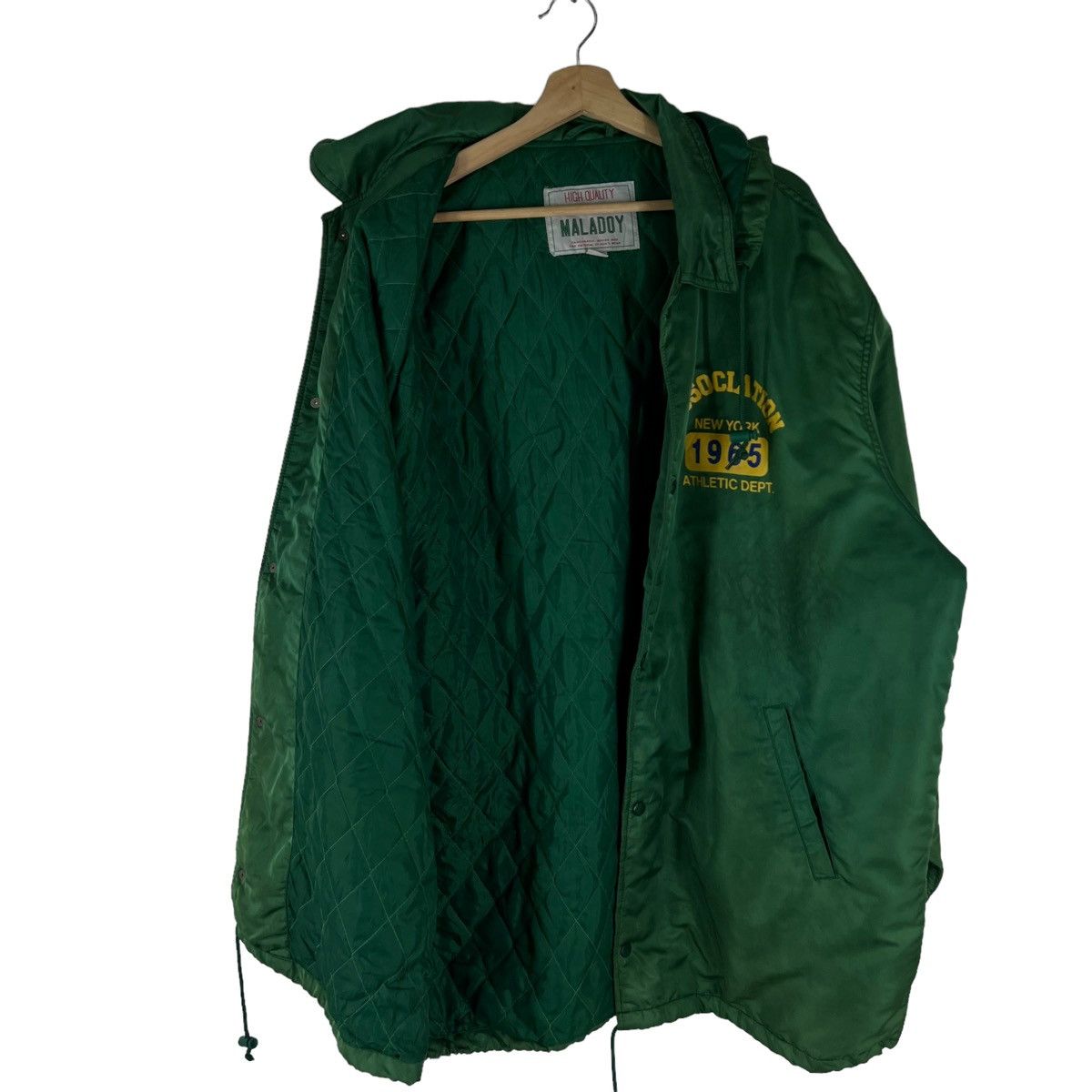 Japanese Brand VINTAGE ASSOCIATION MALADOY JACKET BIG LOGO Size US L / EU 52-54 / 3 - 7 Thumbnail