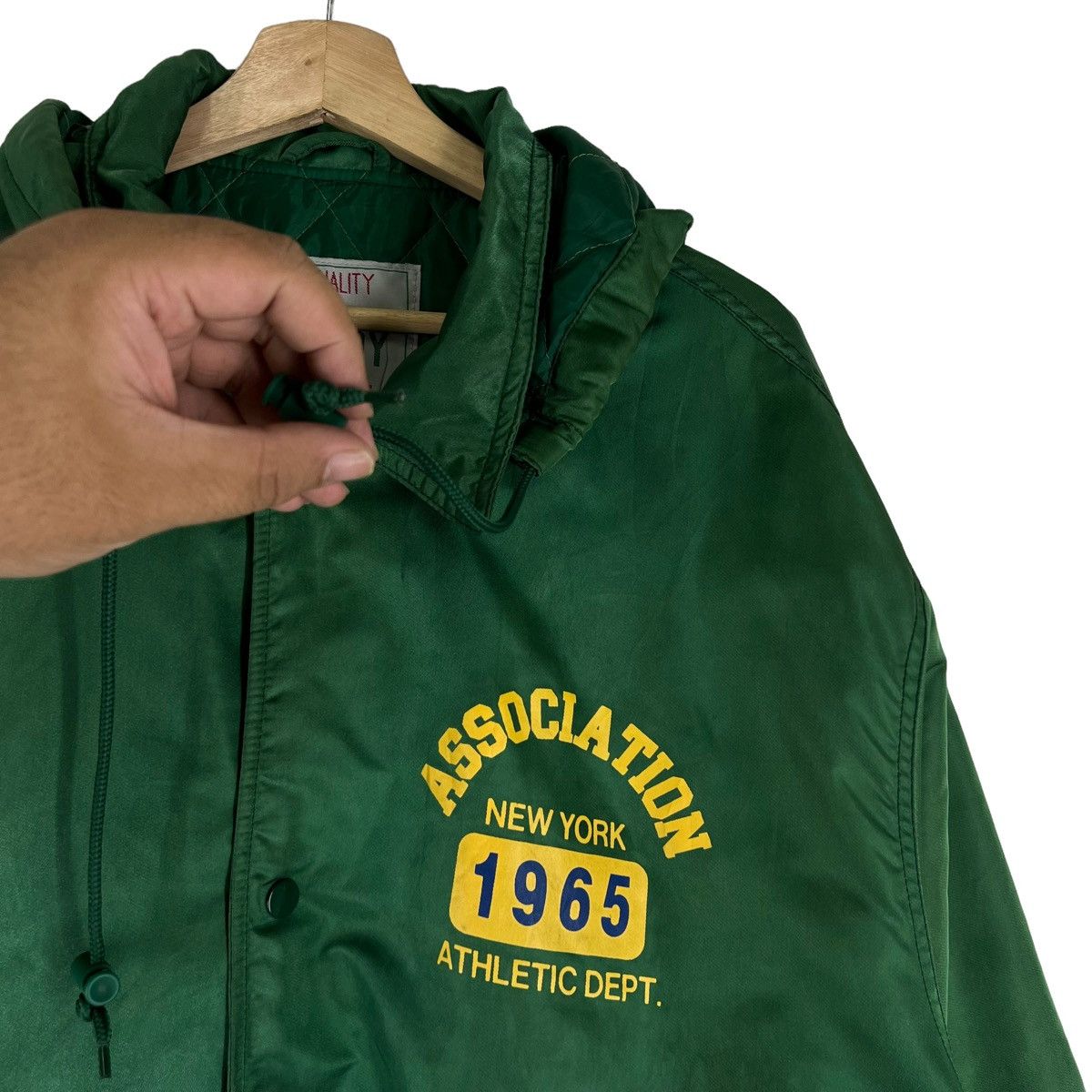 Japanese Brand VINTAGE ASSOCIATION MALADOY JACKET BIG LOGO Size US L / EU 52-54 / 3 - 4 Thumbnail