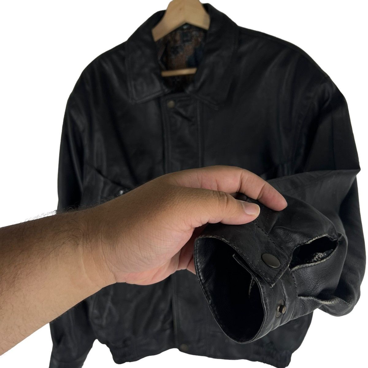 Japanese Brand VINTAGE LEATHER JACKET PARACHUTE BIKER STYLE WEAR Size US M / EU 48-50 / 2 - 7 Thumbnail