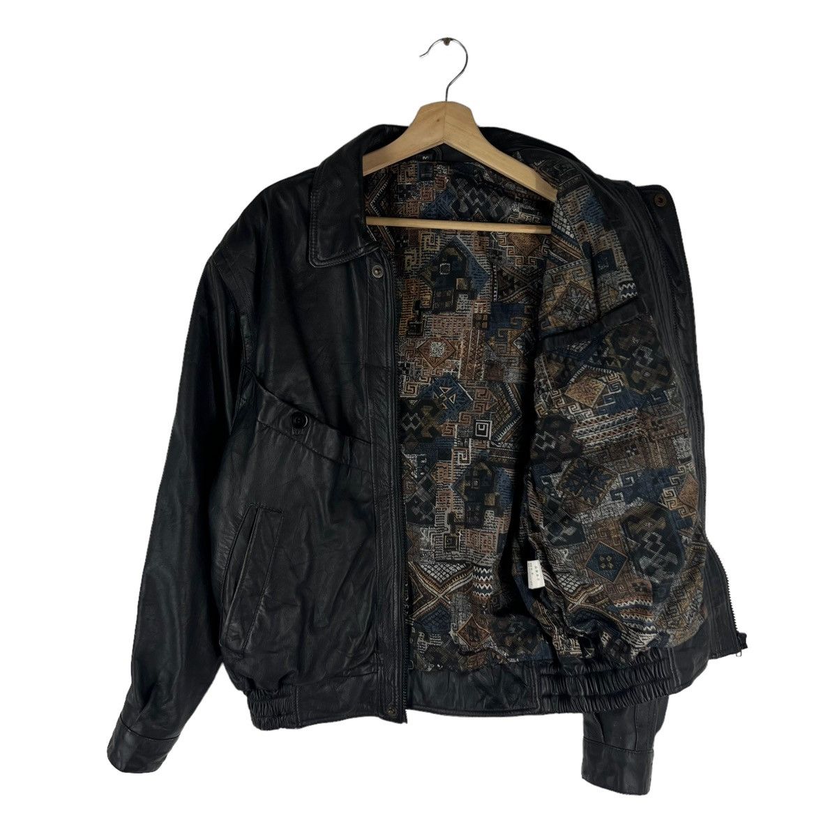 Japanese Brand VINTAGE LEATHER JACKET PARACHUTE BIKER STYLE WEAR Size US M / EU 48-50 / 2 - 10 Thumbnail