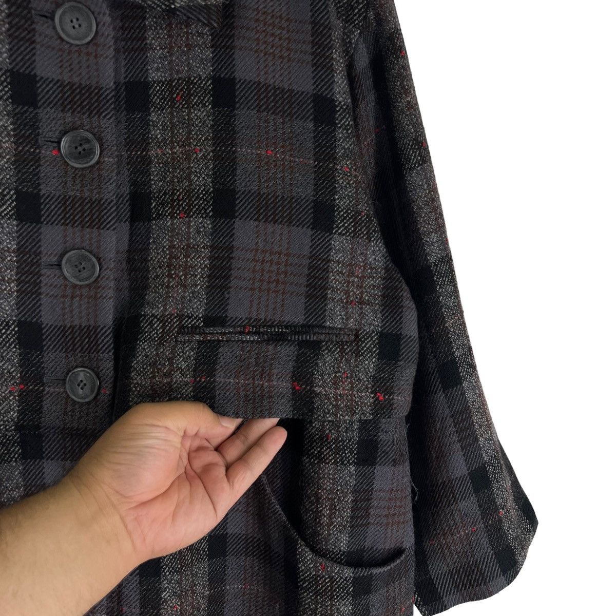 Japanese Brand VINTAGE PARIADE JAPAN MADE TARTAN DESIGN JACKET ISSEY MIYAKE Size US M / EU 48-50 / 2 - 4 Thumbnail