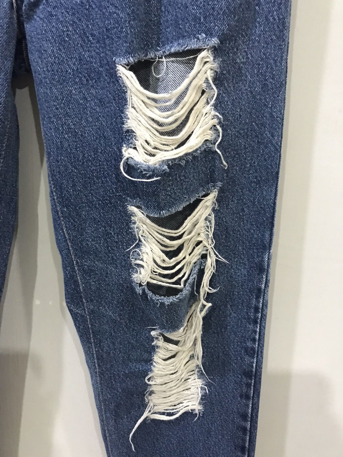 Levi's × Vintage Levis 550 Relaxed Fit Heavy Distressed Denim Size US 29 - 4 Thumbnail