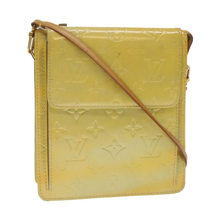 LOUIS VUITTON Monogram Papillon Pouch LV Auth ar9735