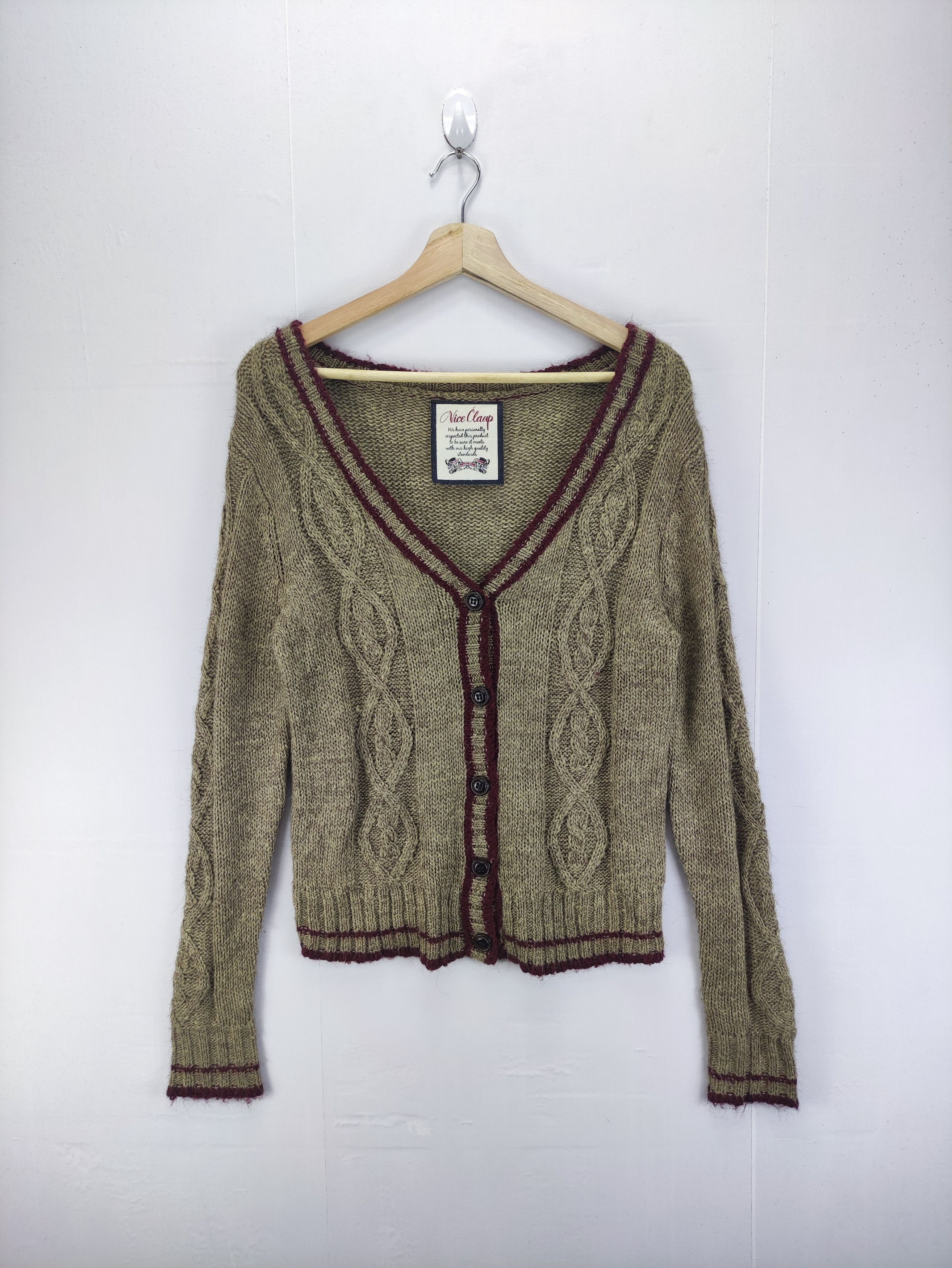 Aran Isles Knitwear Vintage Cardigan Knit Sweater Button Up By Nice Claup Size XS / US 0-2 / IT 36-38 - 1 Thumbnail