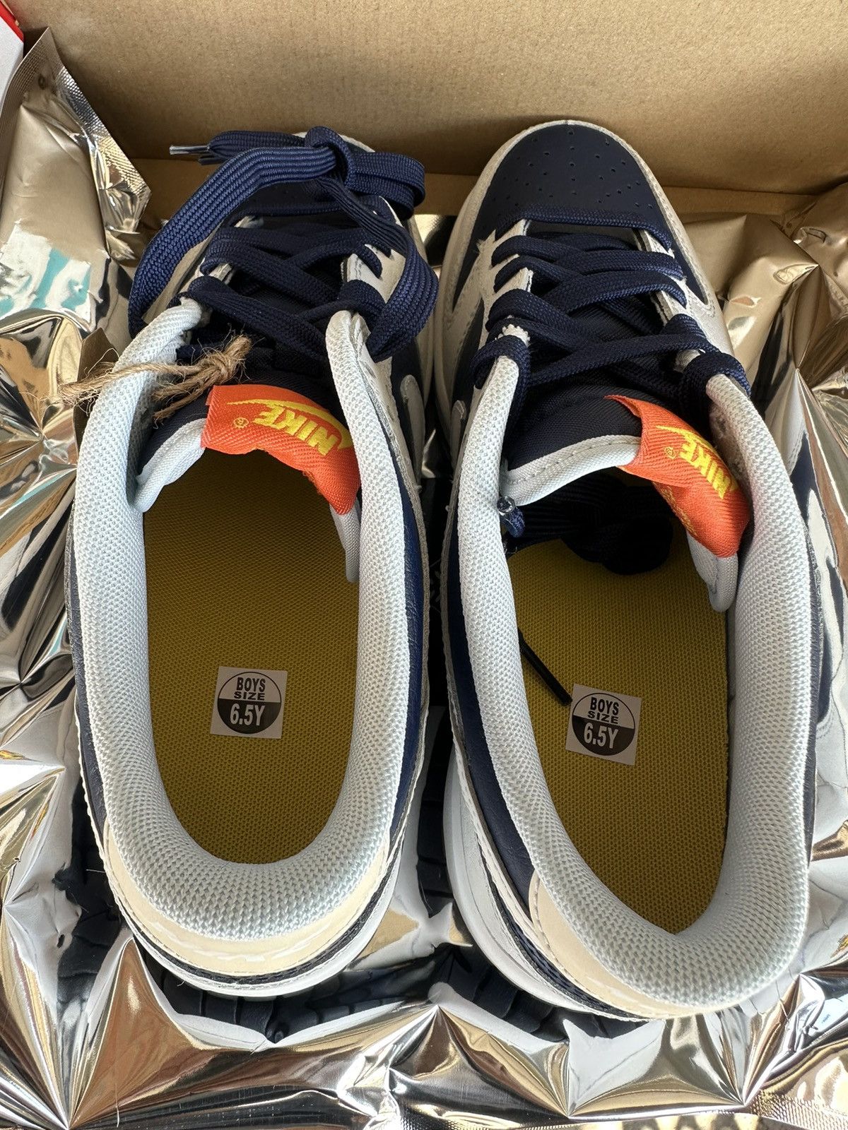 Nike Nike Dunk Low BG Size US 6.5 / EU 39-40 - 5 Thumbnail
