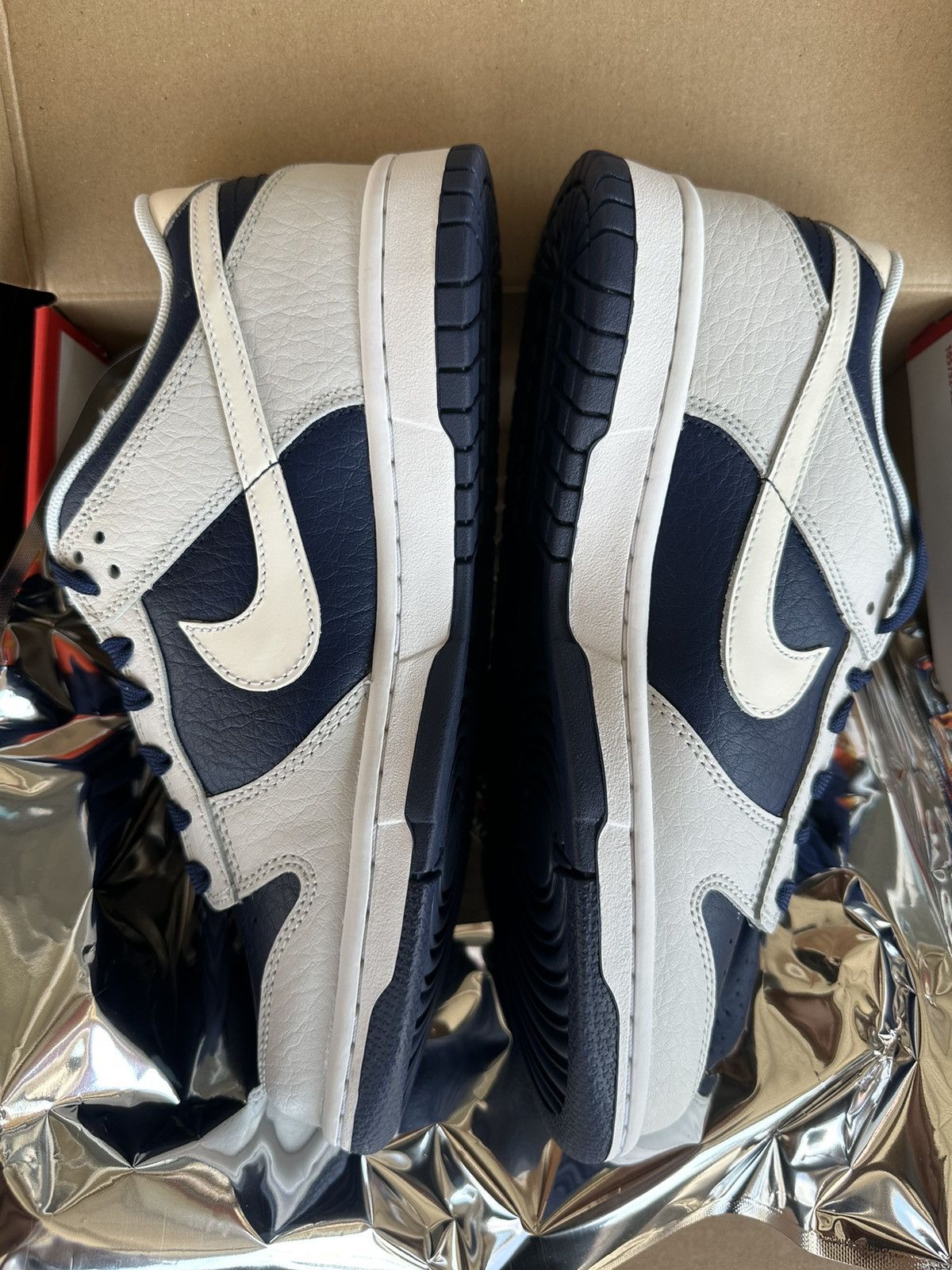 Nike Nike Dunk Low BG Size US 6.5 / EU 39-40 - 3 Thumbnail