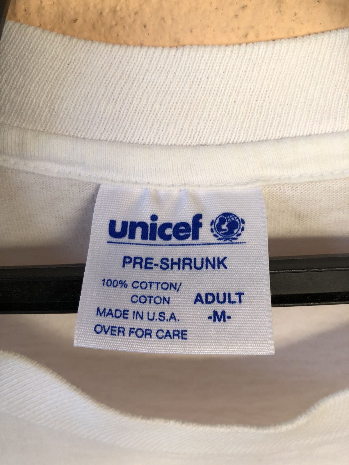 Vintage Vintage 90s UNICEF Souviner Rare T Shirt Size US M / EU 48-50 / 2 - 6 Thumbnail