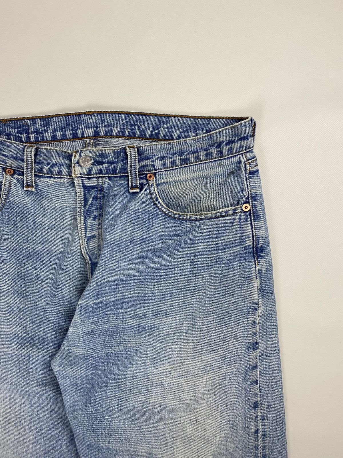 Other VTG 90s Levis 501 men’s light blue denim jeans size 36 X 32 Size US 36 / EU 52 - 11 Thumbnail