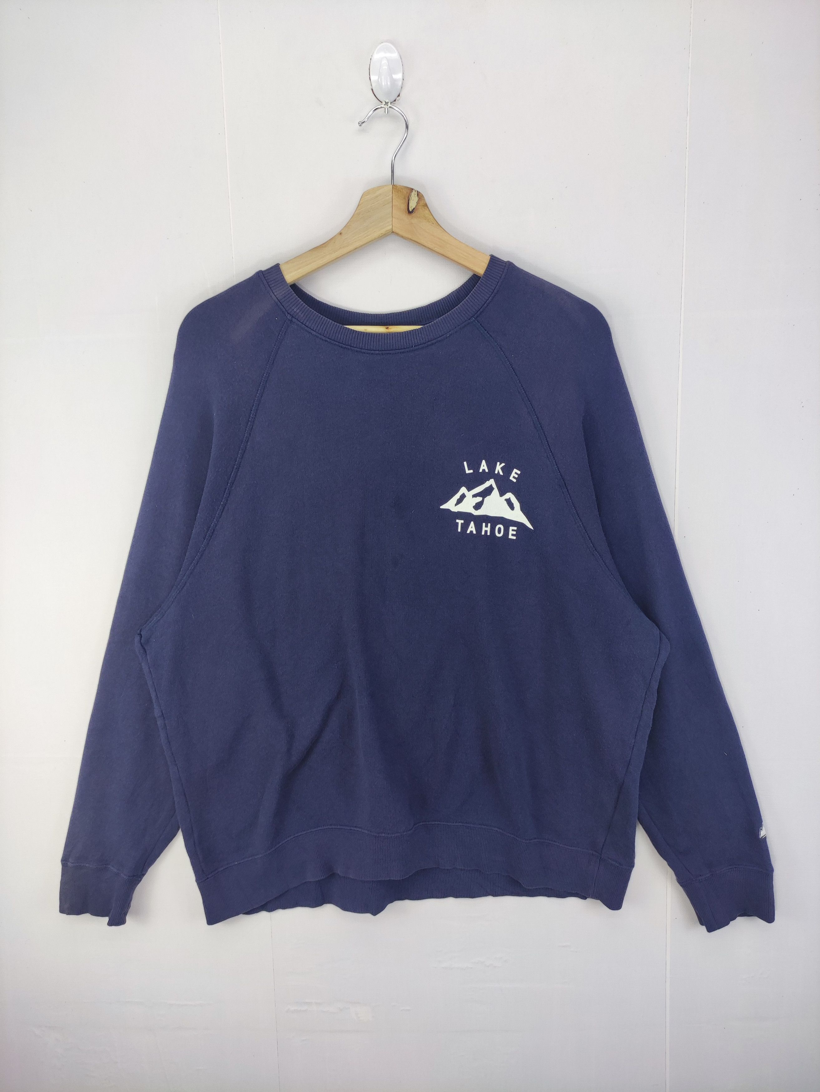 image of Vintage Uniqlo California Memories Lake Tahoe Sweatshirt, Women's (Size XL)